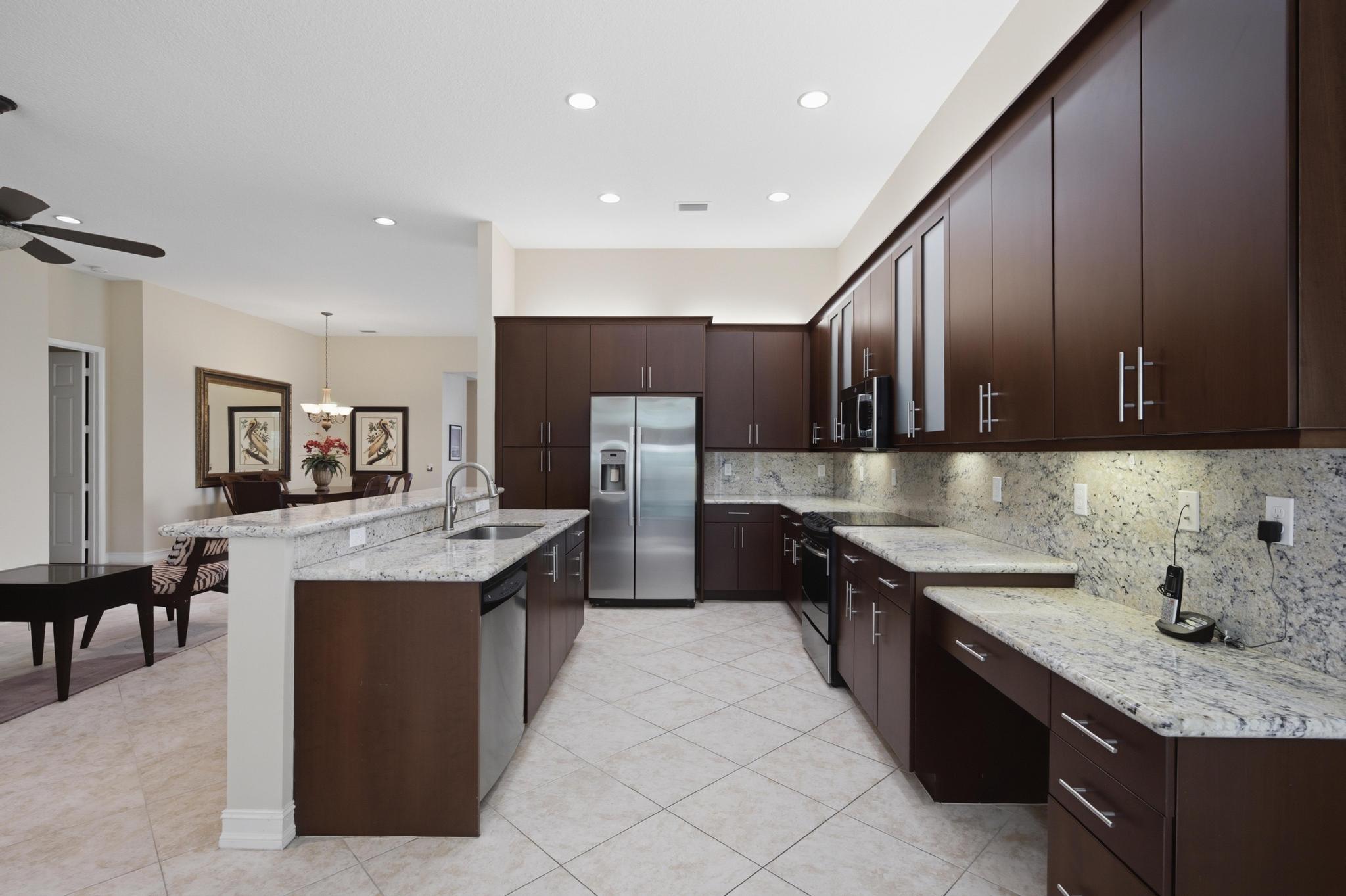 10588 Stone Garden Drive Property Photo 10