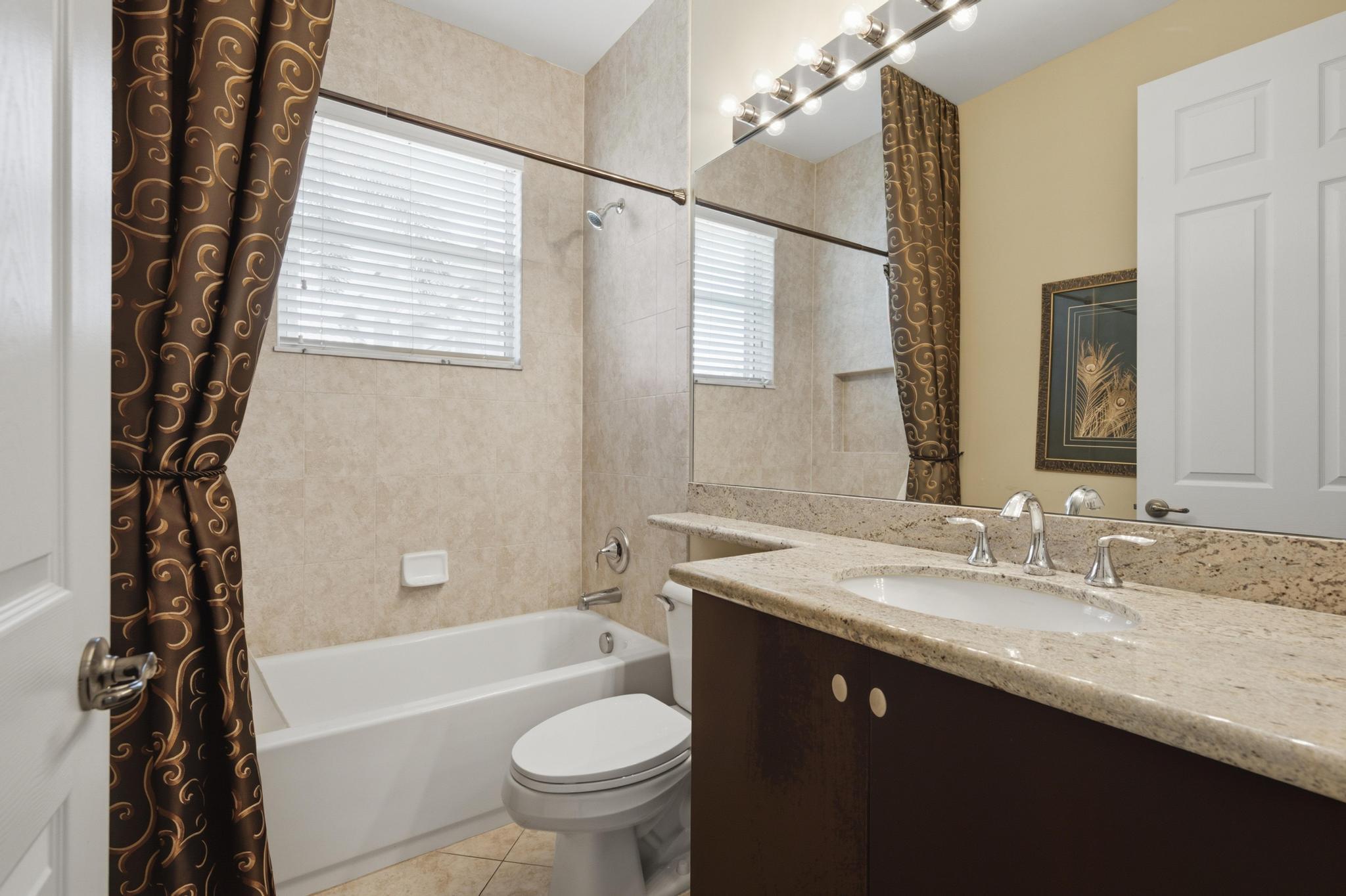 10588 Stone Garden Drive Property Photo 18