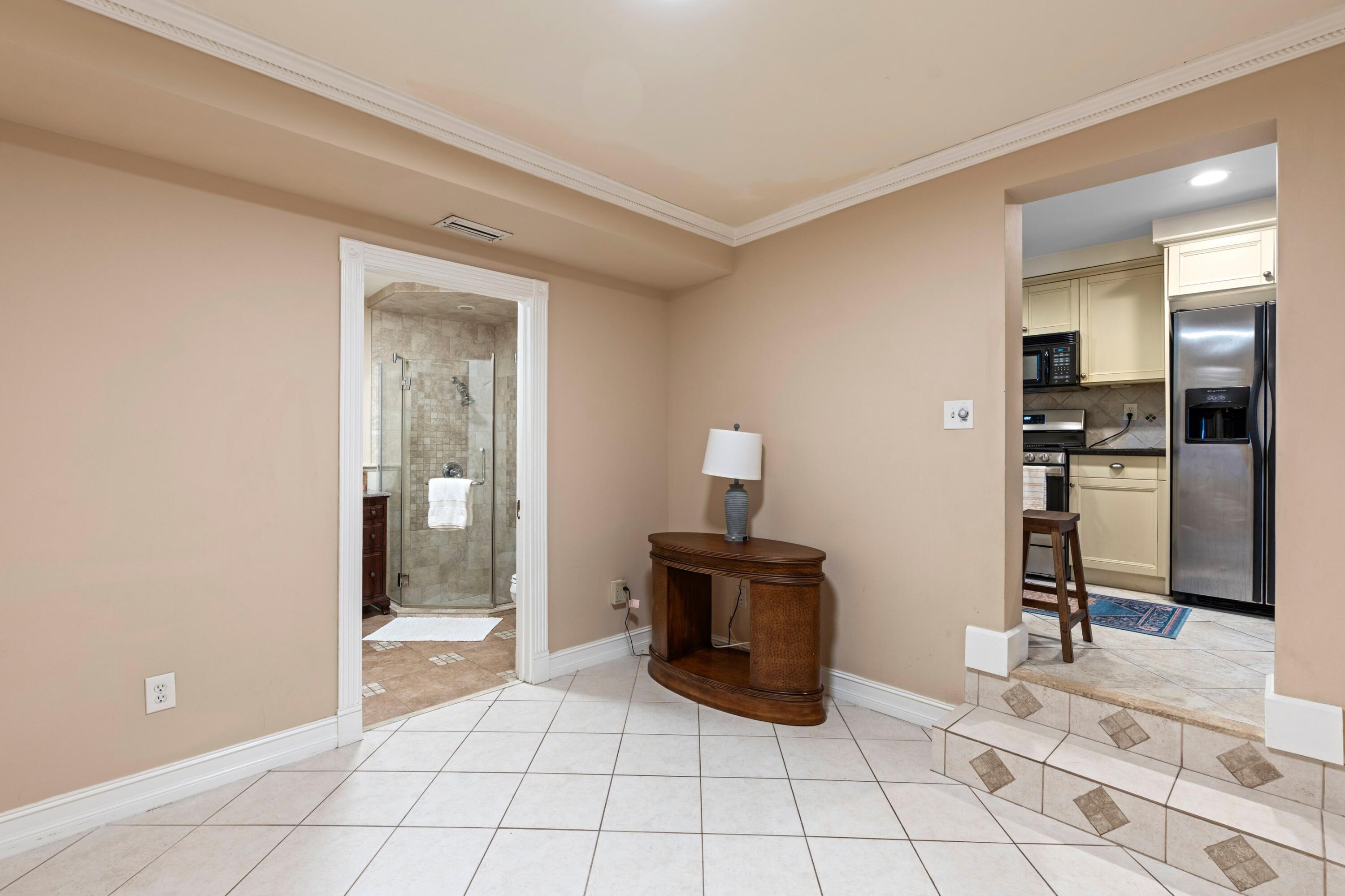 217 Lytton Court Property Photo 10