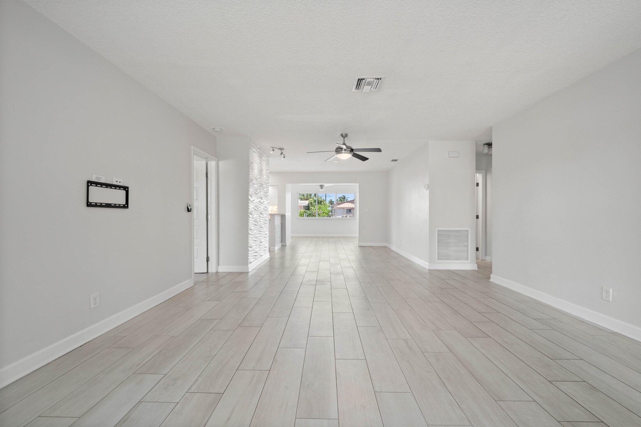 2265 Se 12th Street Property Photo 8