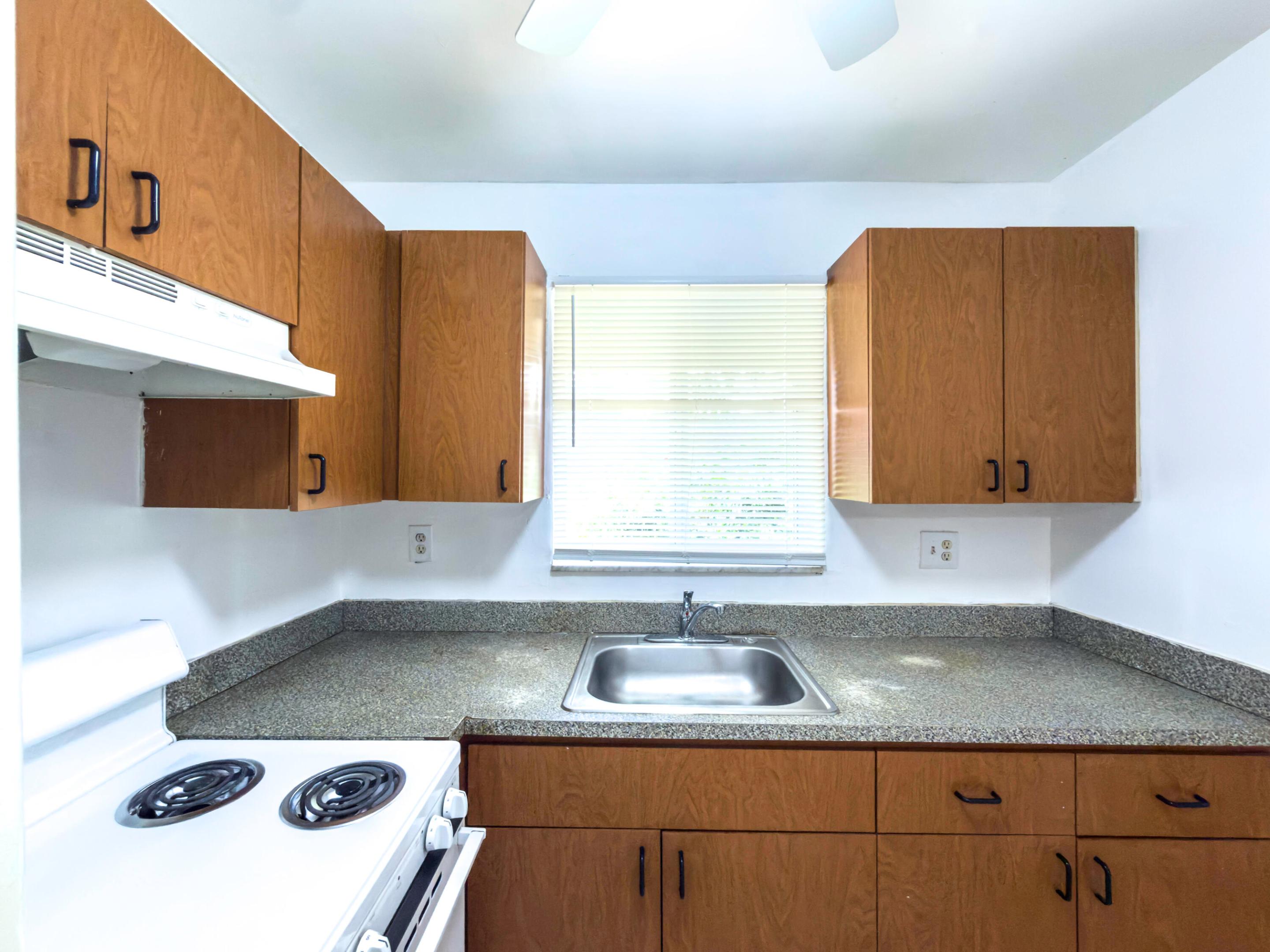 4109 Riverside Drive Property Photo 14