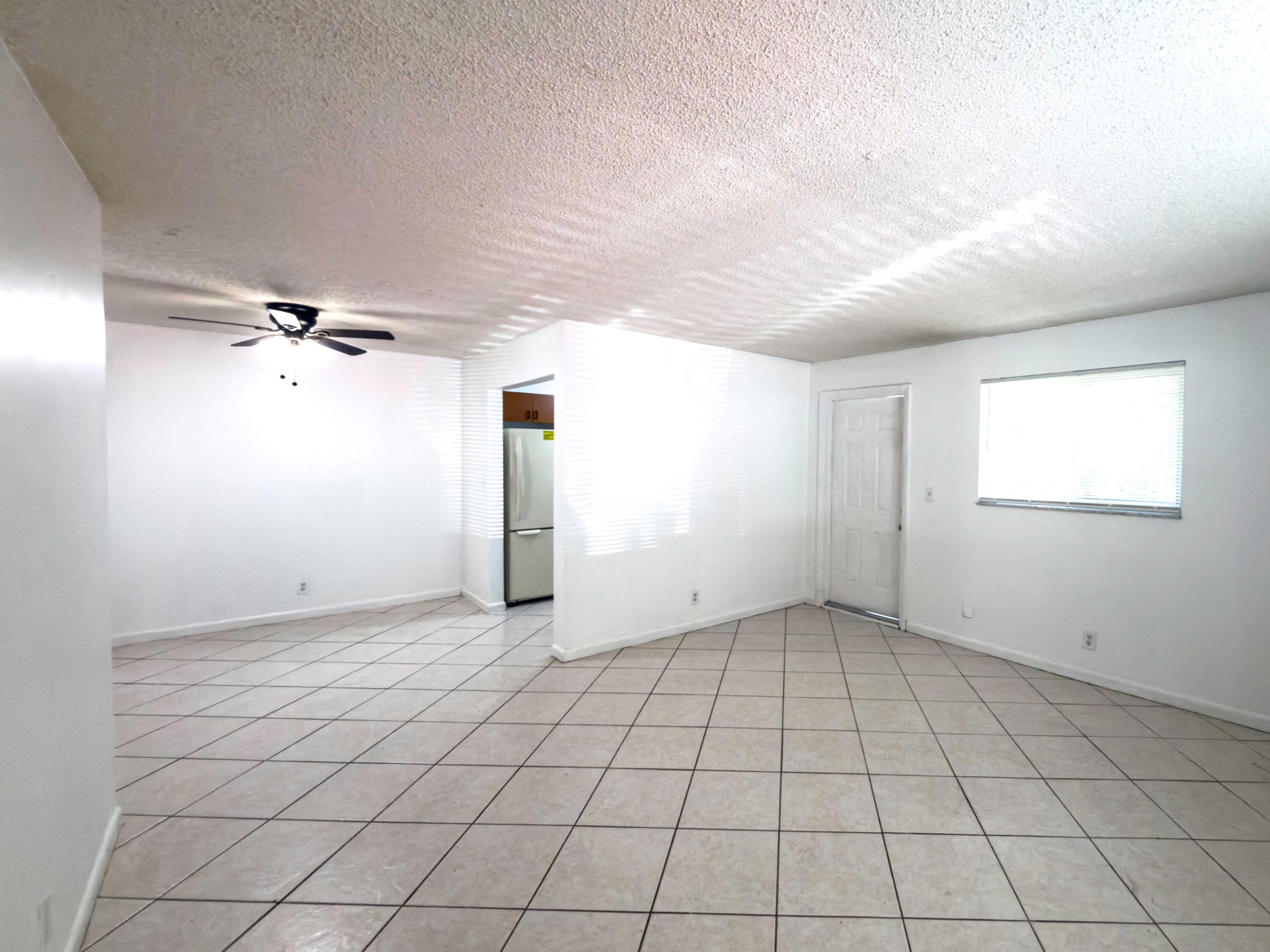 4109 Riverside Drive Property Photo 16