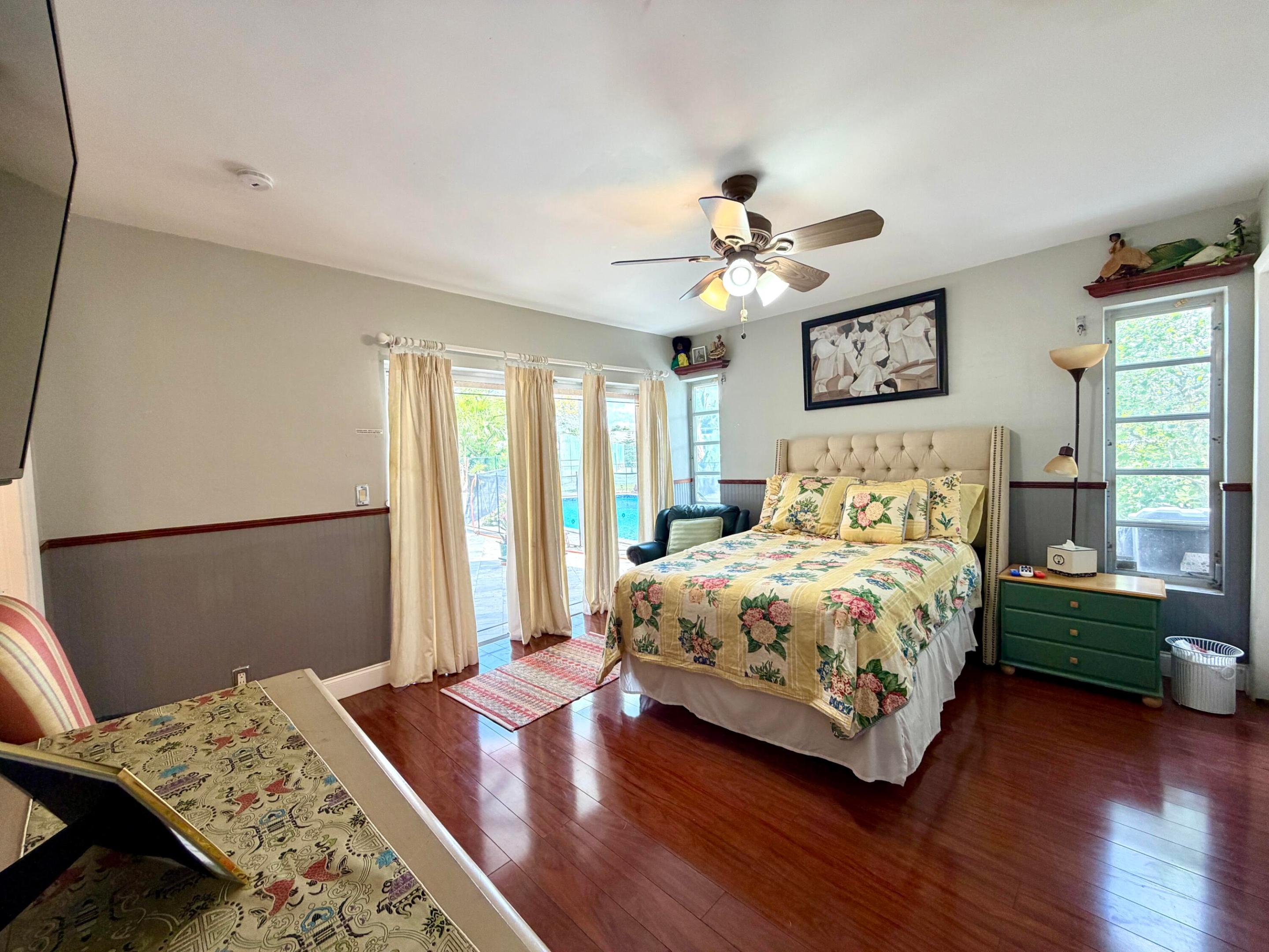 B26041154 Property Photo 2