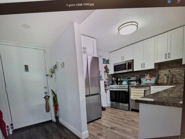2308 S Cypress Bend Drive #123 Property Photo 5