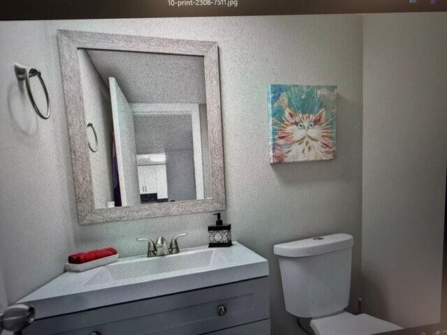 2308 S Cypress Bend Drive #123 Property Photo 8