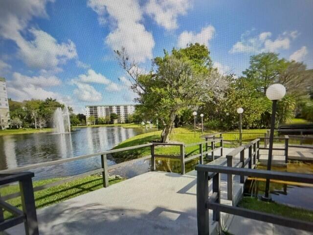 2308 S Cypress Bend Drive #123 Property Photo 27