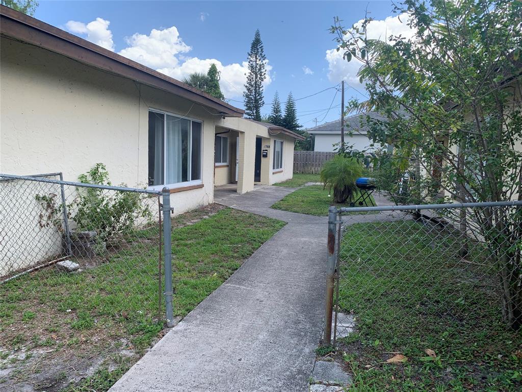 B26041219 Property Photo 5