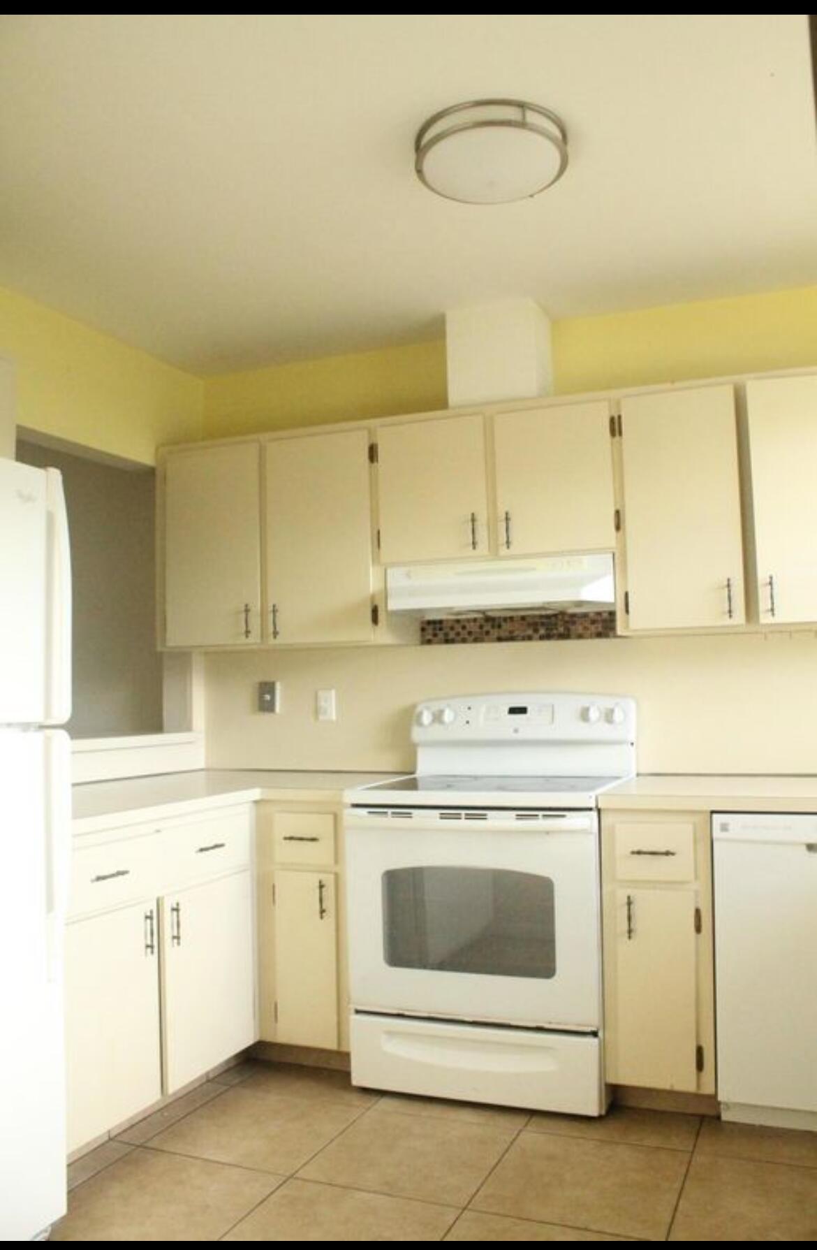 8682 Satalite Terrace Property Photo 15