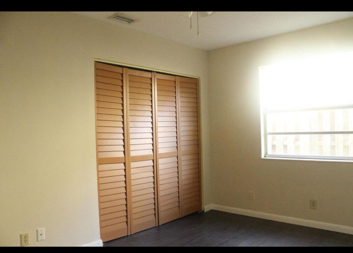 8682 Satalite Terrace Property Photo 19