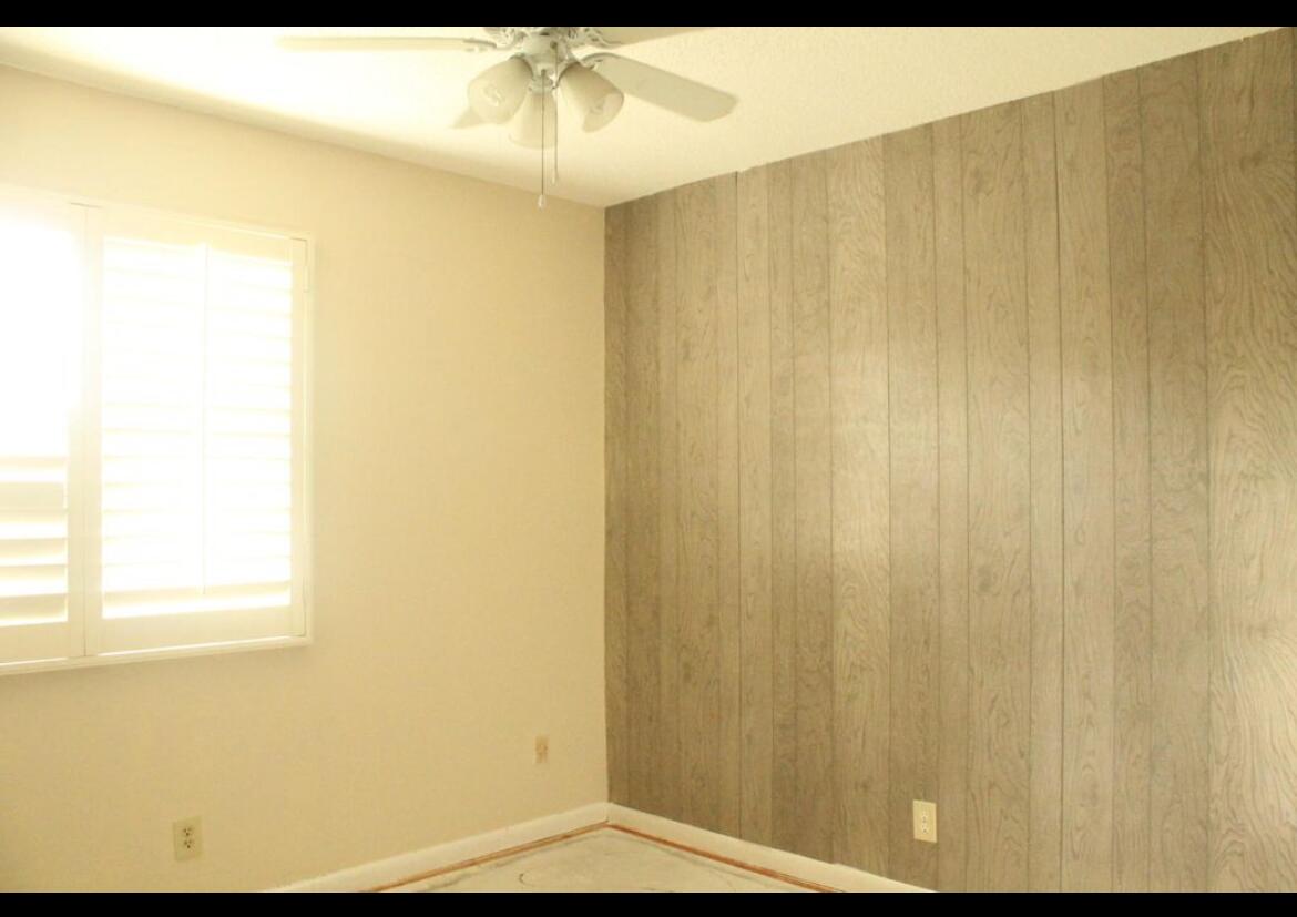 8682 Satalite Terrace Property Photo 20