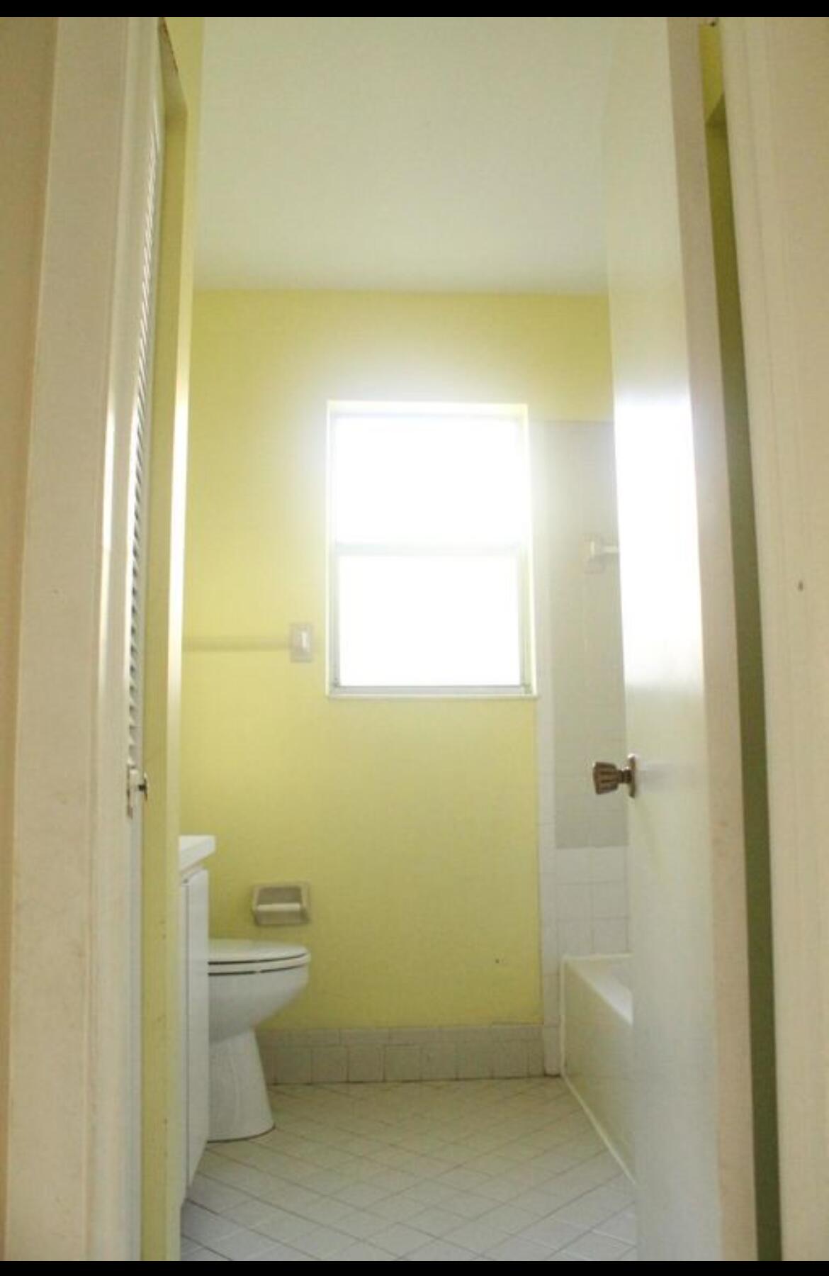 8682 Satalite Terrace Property Photo 21