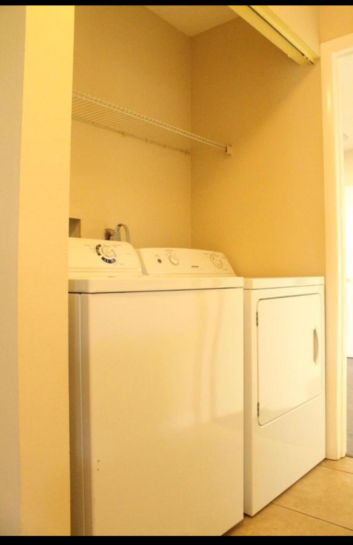 8682 Satalite Terrace Property Photo 22