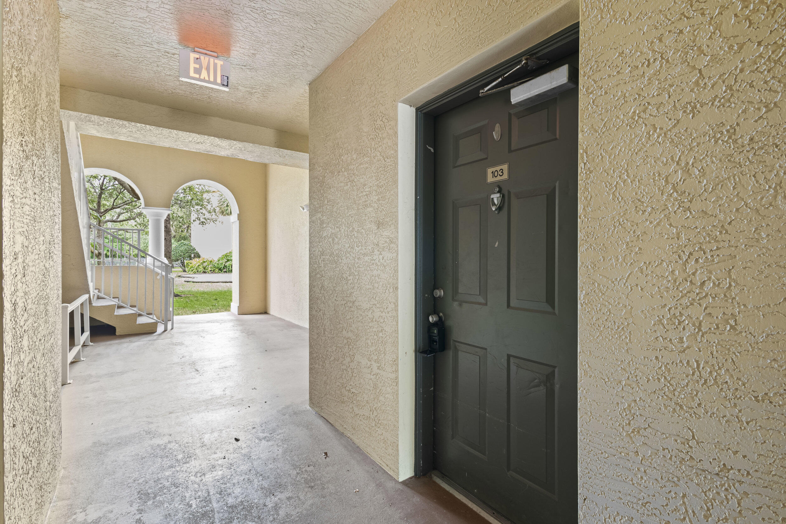 6450 Emerald Dunes Drive 103 Property Photo 4