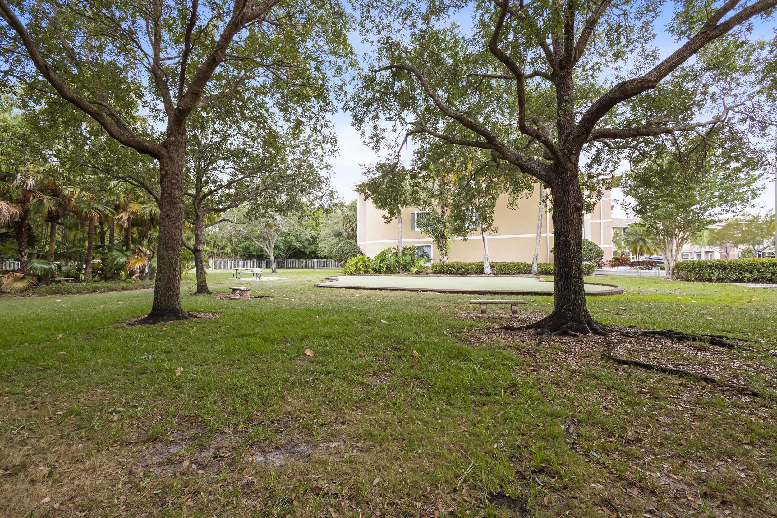 6450 Emerald Dunes Drive 103 Property Photo 36