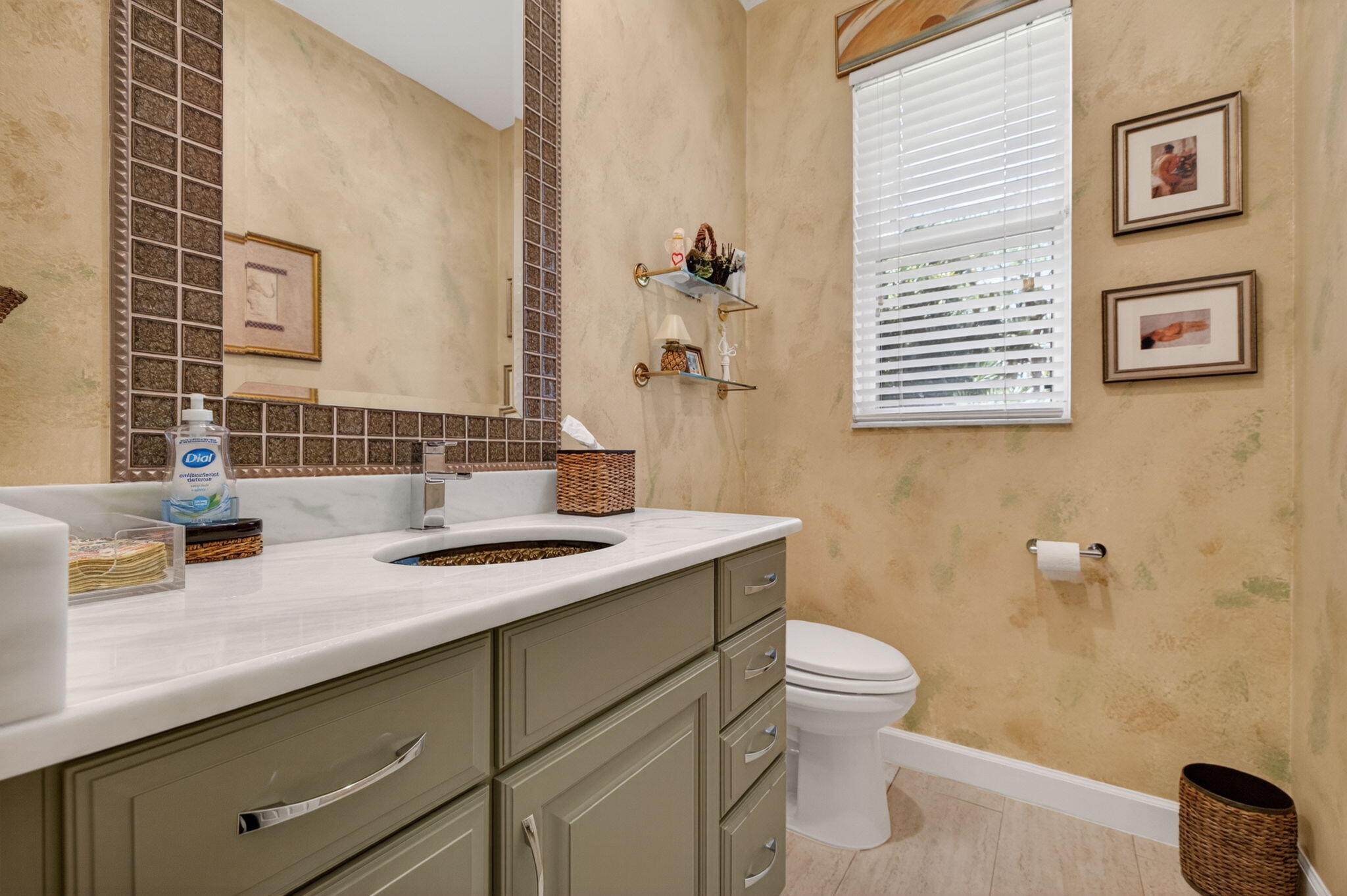 8949 Champions Way Property Photo 30