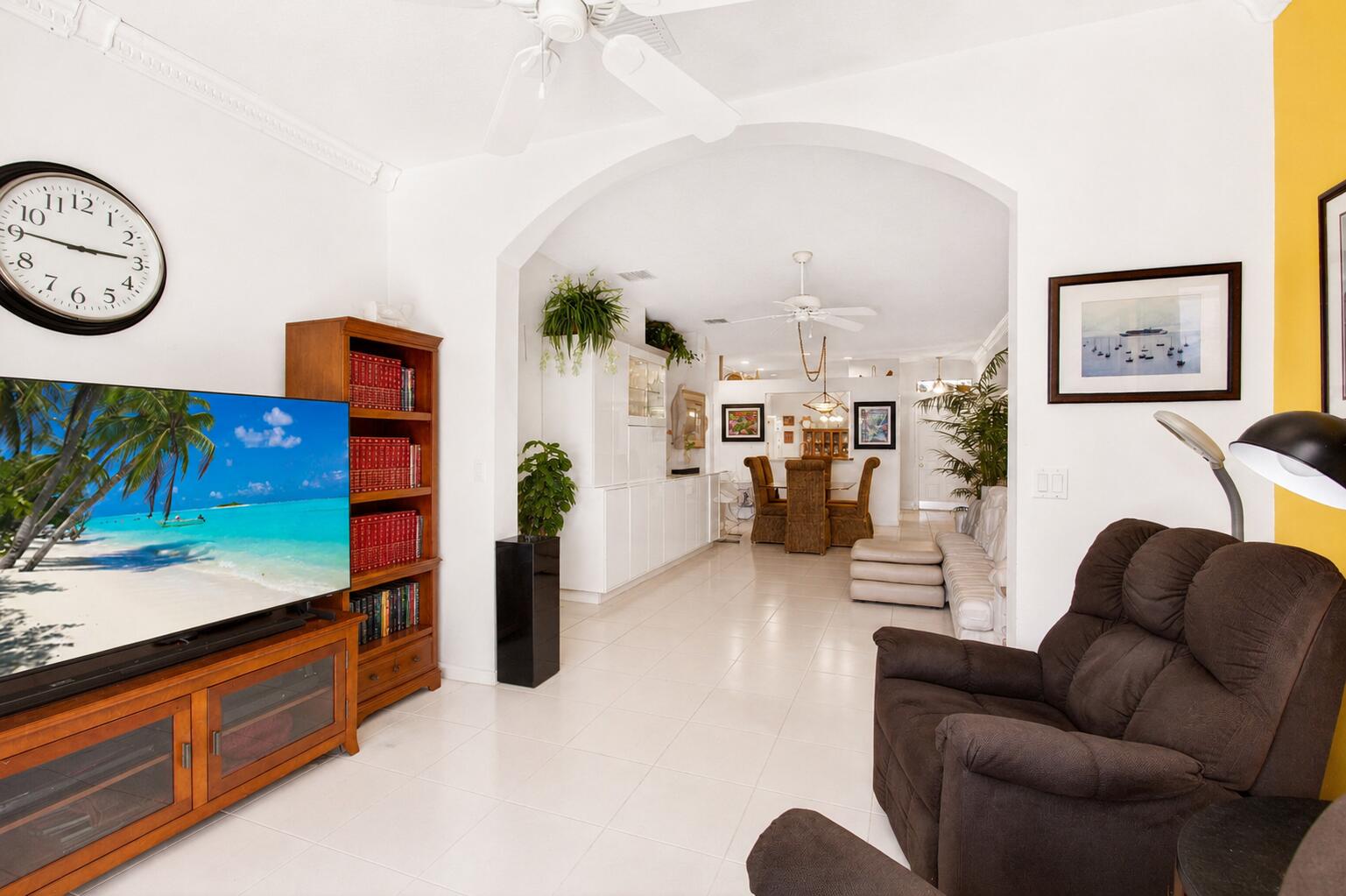 10773 Royal Caribbean Circle Property Photo 14