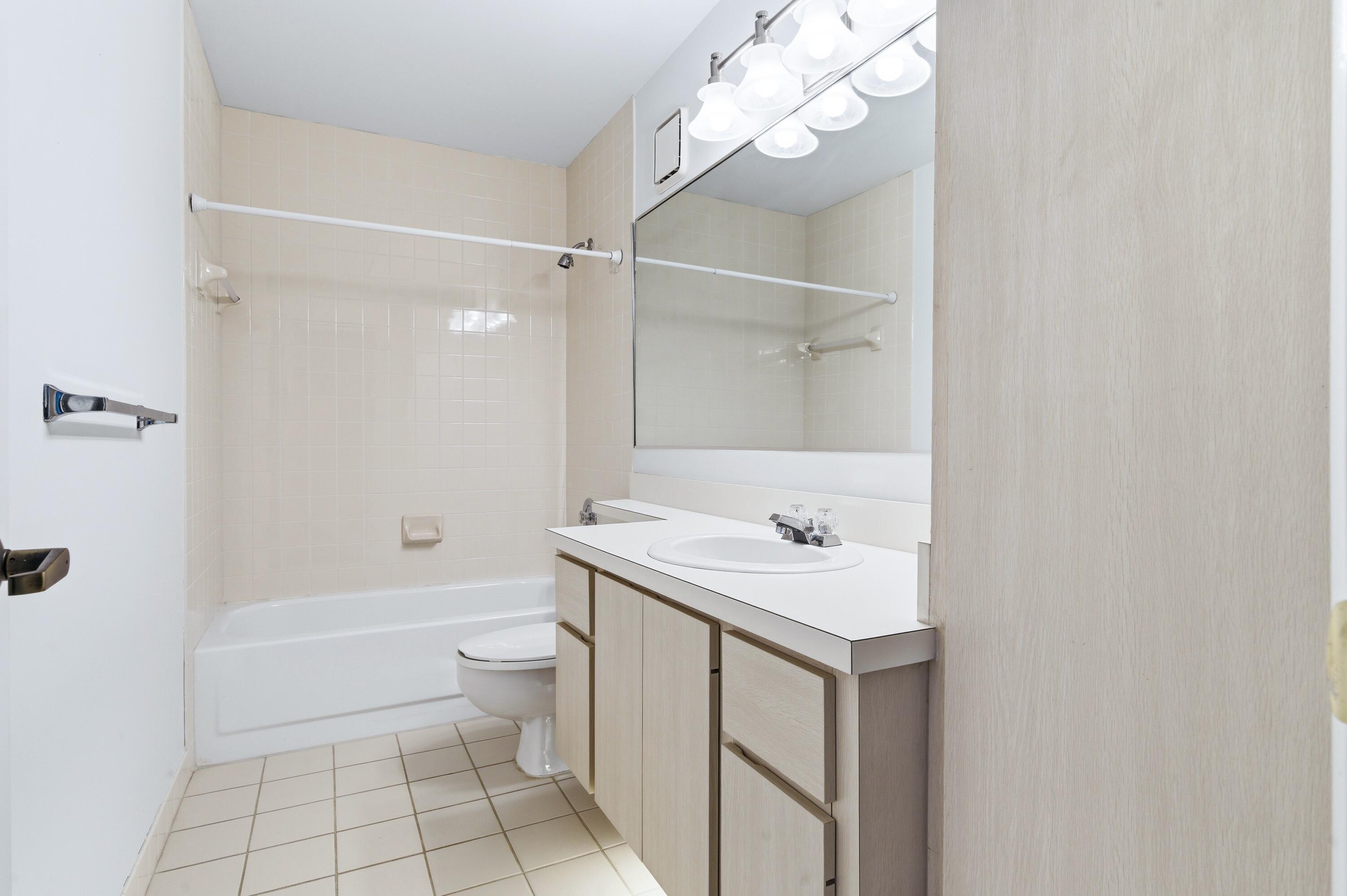 1809 Middleton Way Property Photo 21