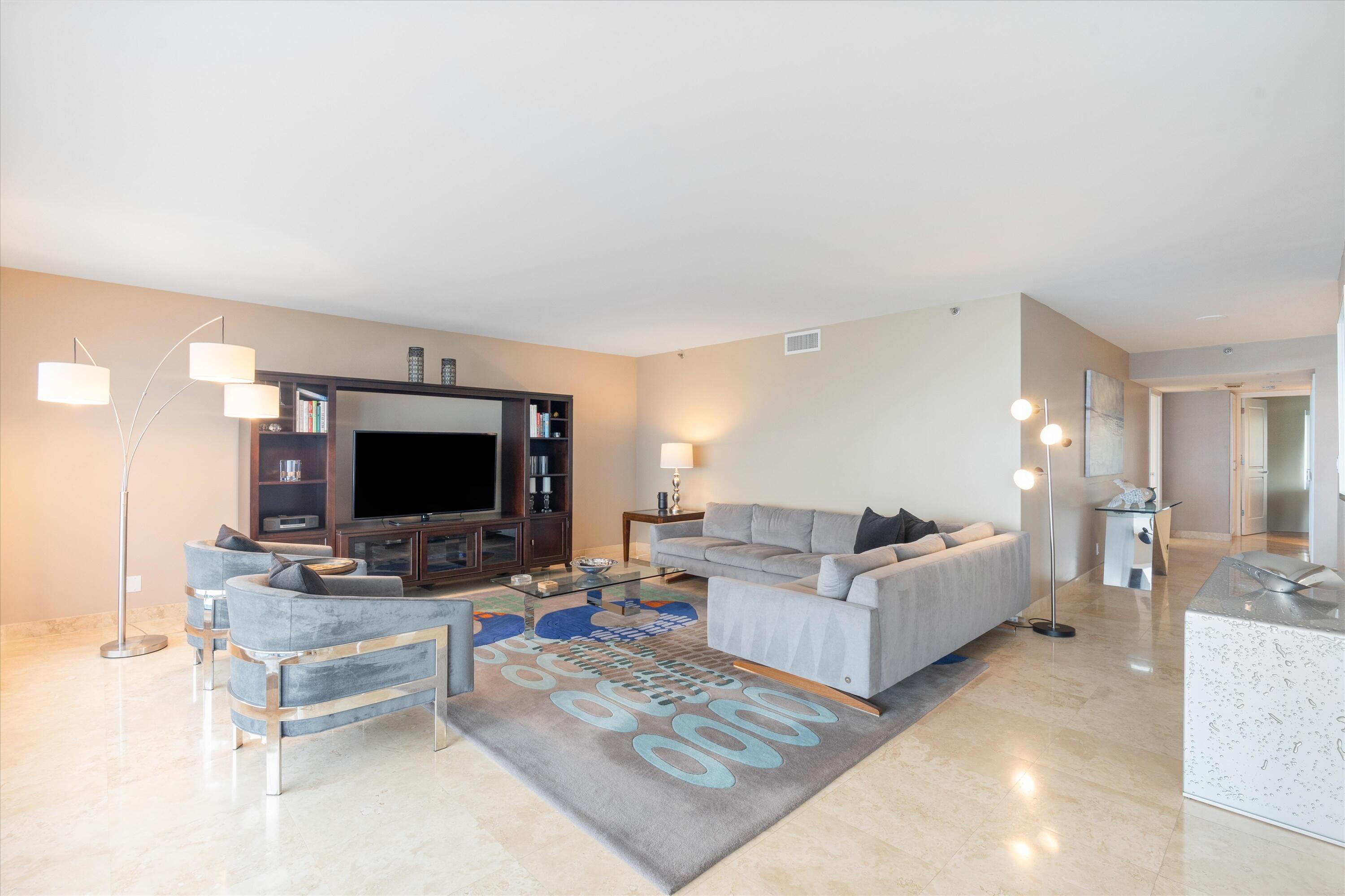 4301 N Ocean Boulevard 802 Property Photo 5