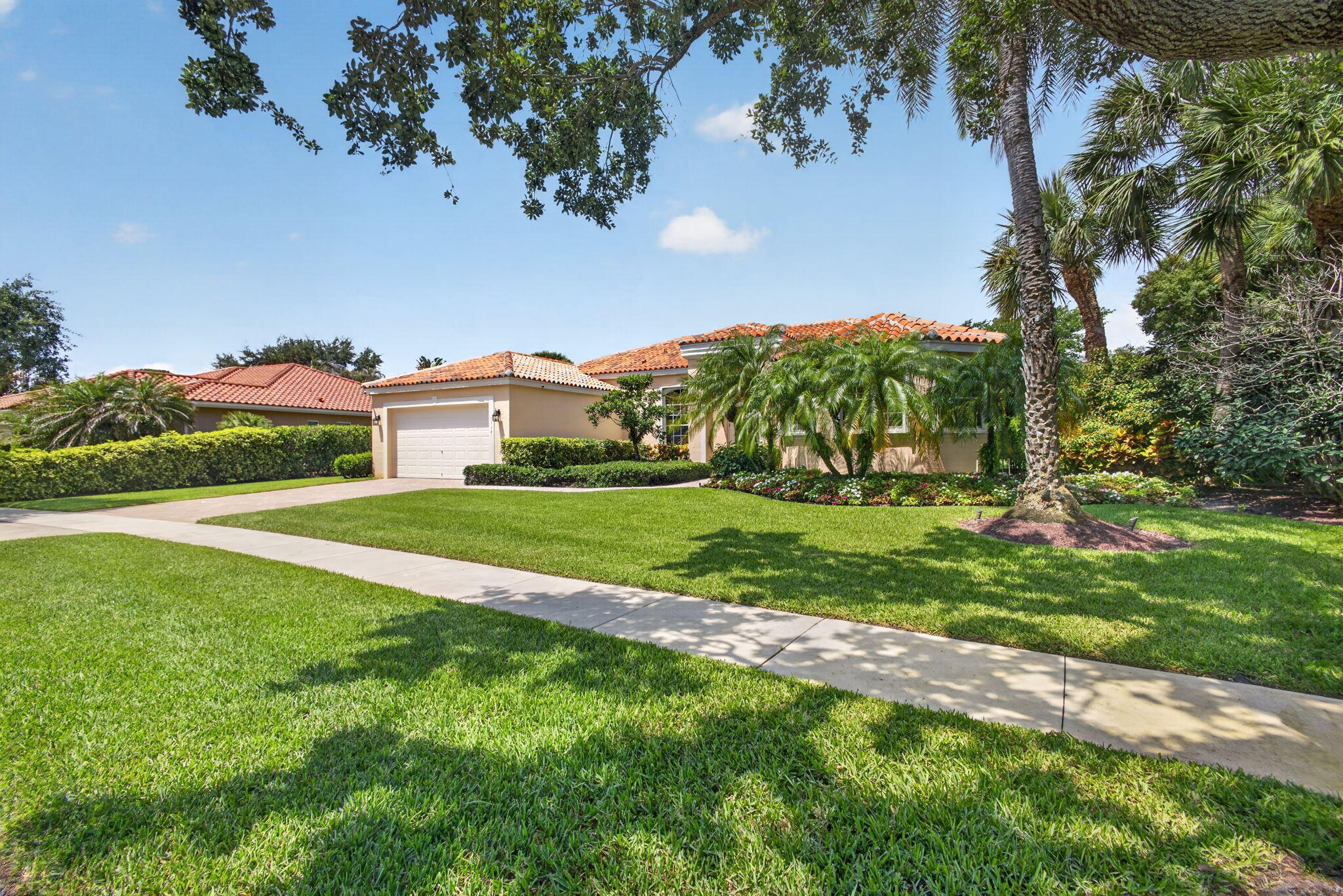 9954 Se Osprey Pointe Drive Se Property Photo 2