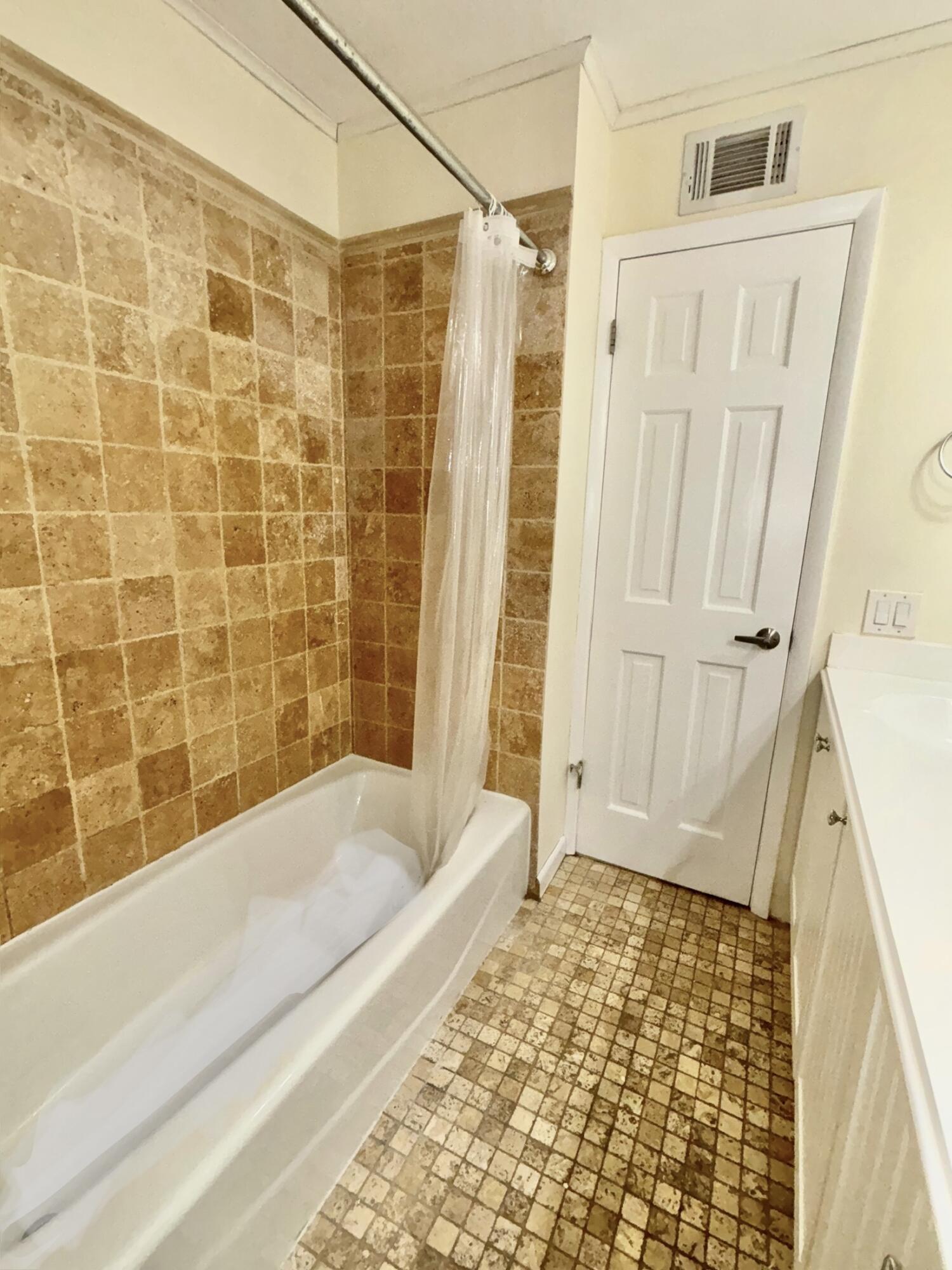 4807 Esedra Court Property Photo 21
