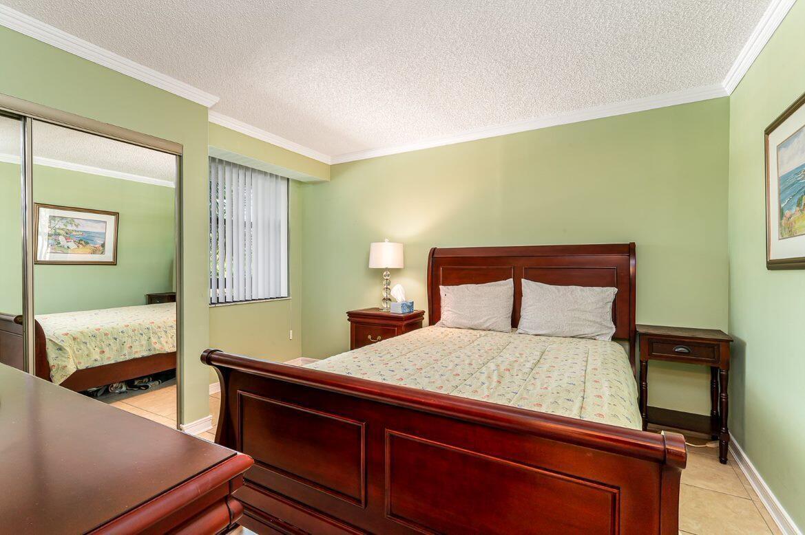 1915 Lavers Circle E309 Property Photo 11