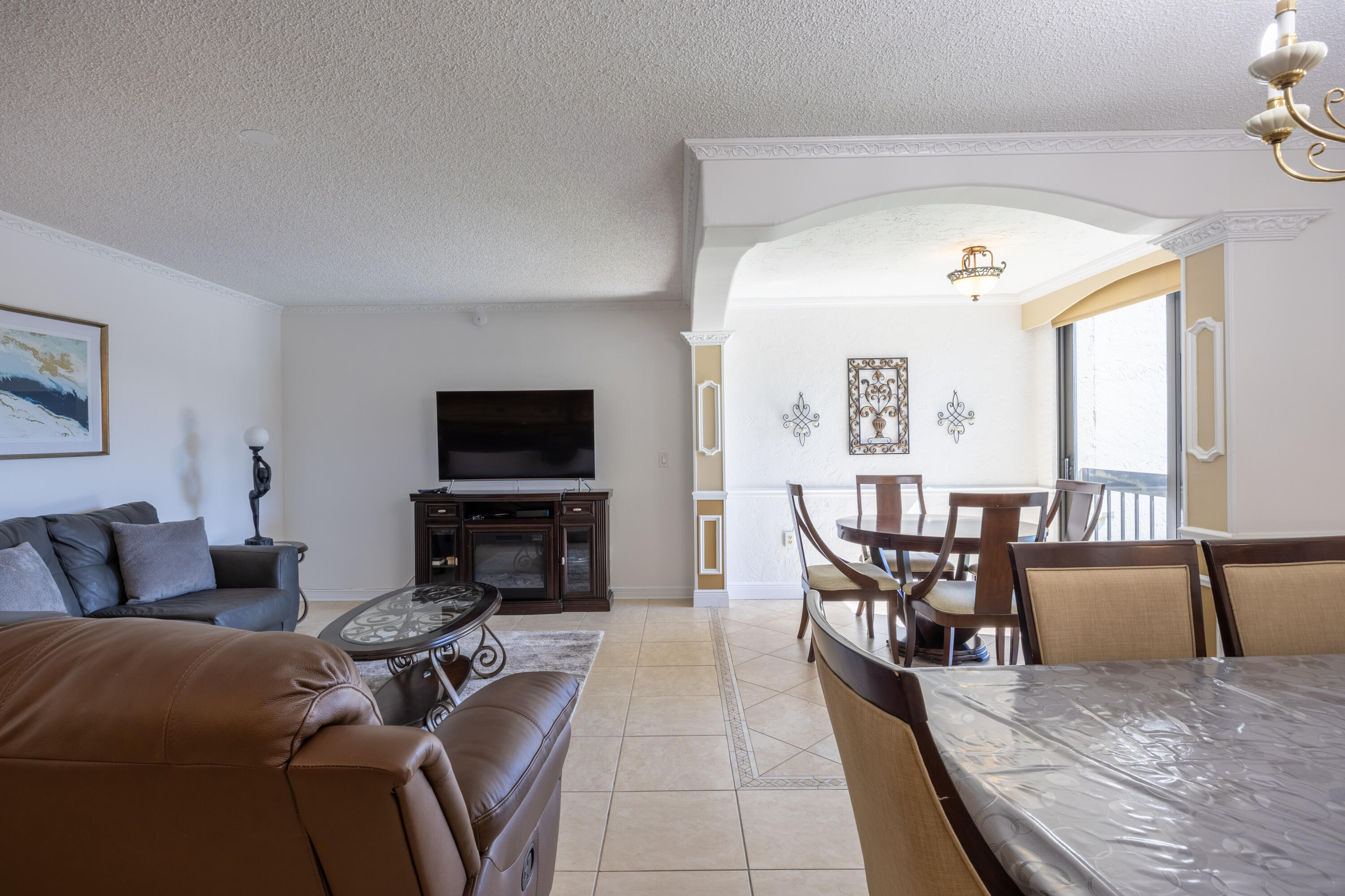 1915 Lavers Circle E309 Property Photo 11