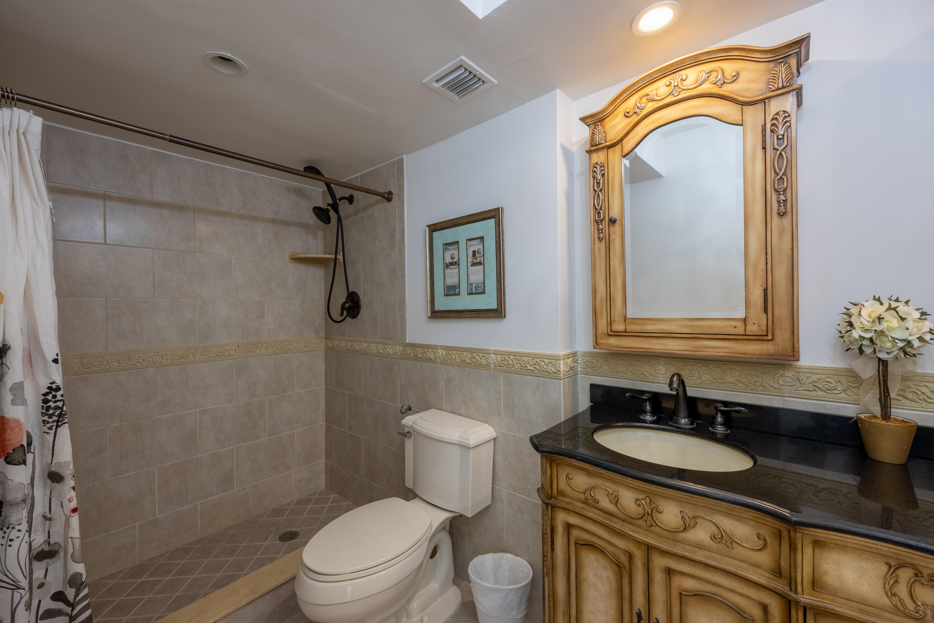 1915 Lavers Circle E309 Property Photo 17