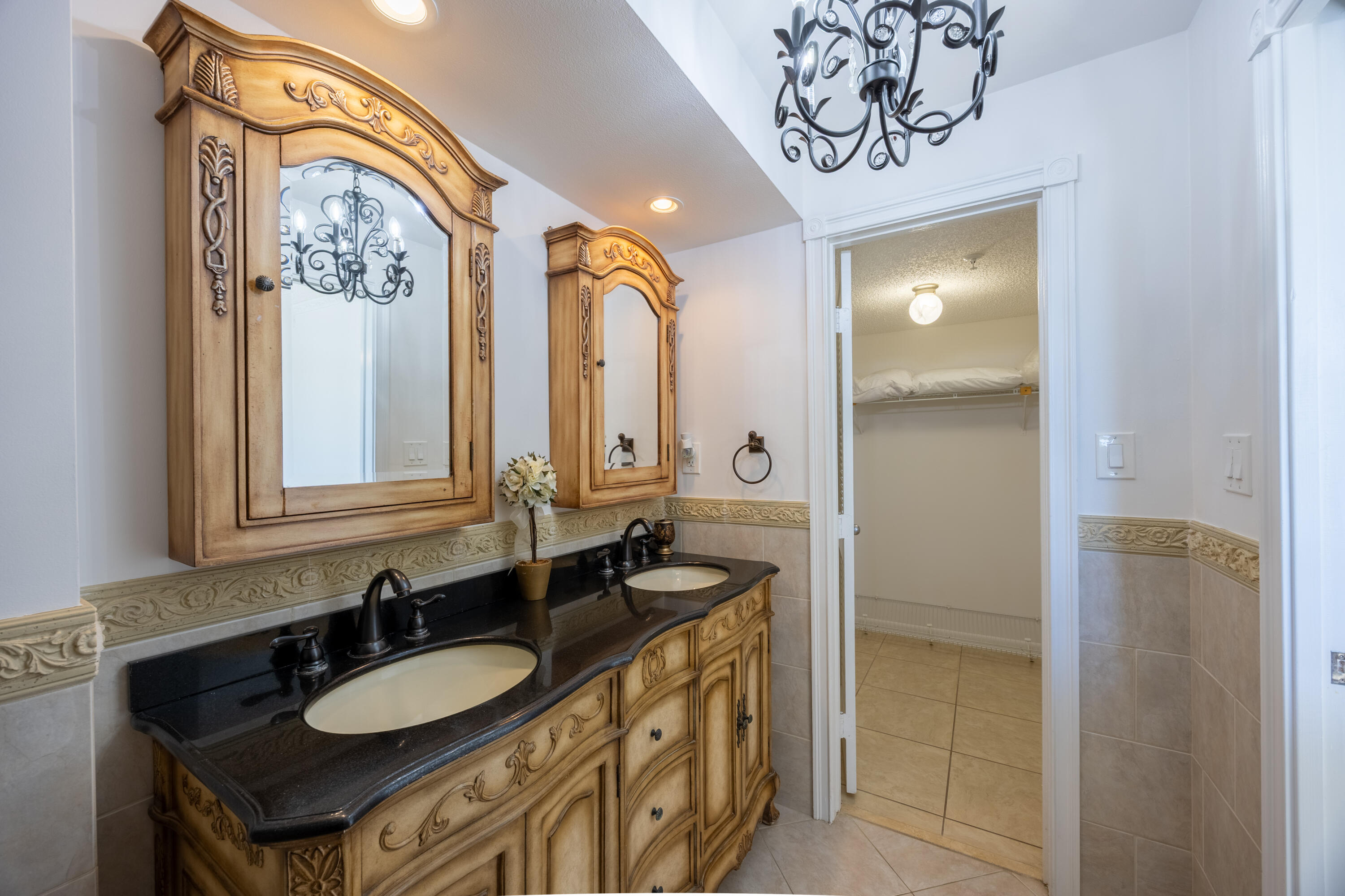 1915 Lavers Circle E309 Property Photo 19