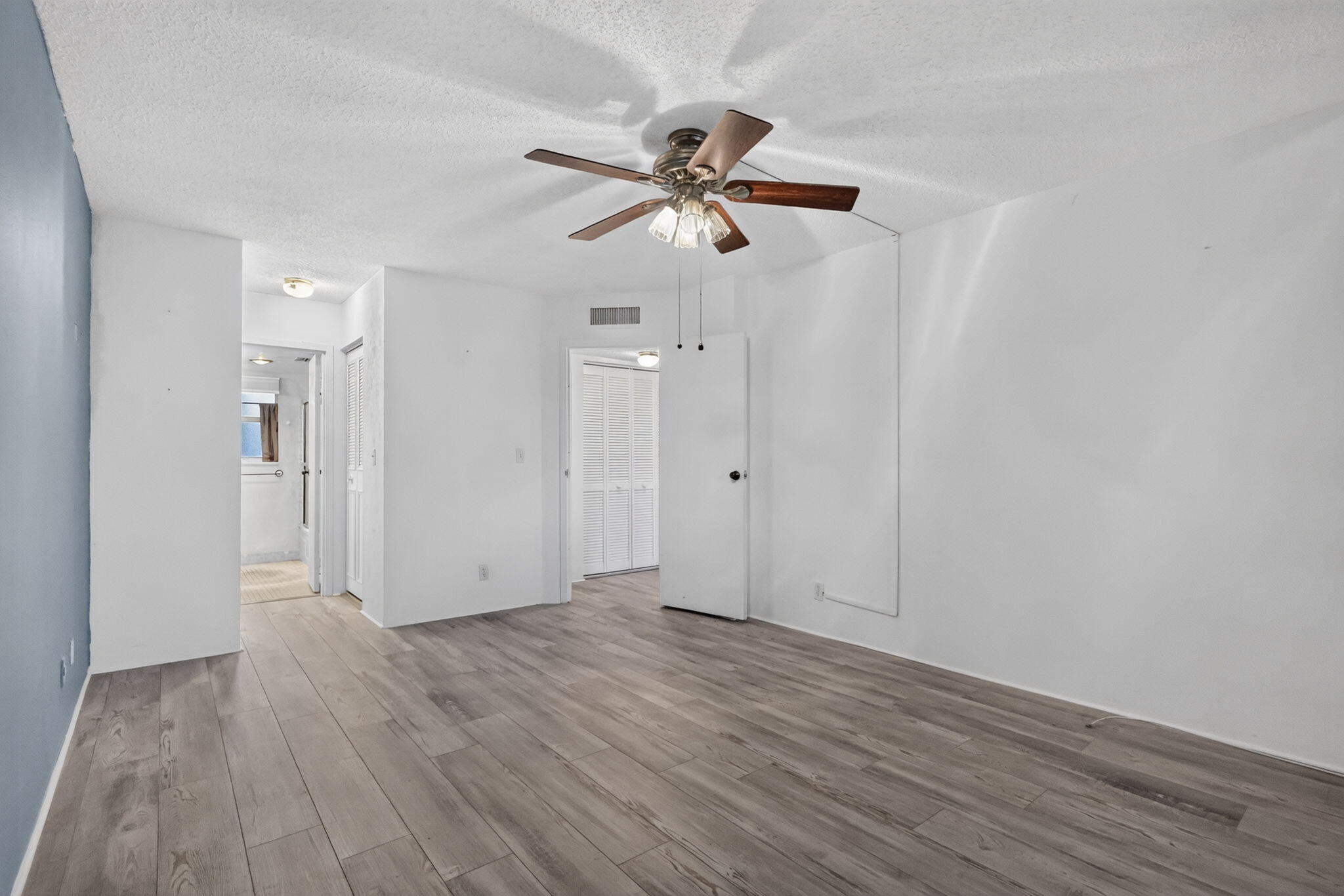 3524 Via Poinciana Apt 104 Property Photo 14