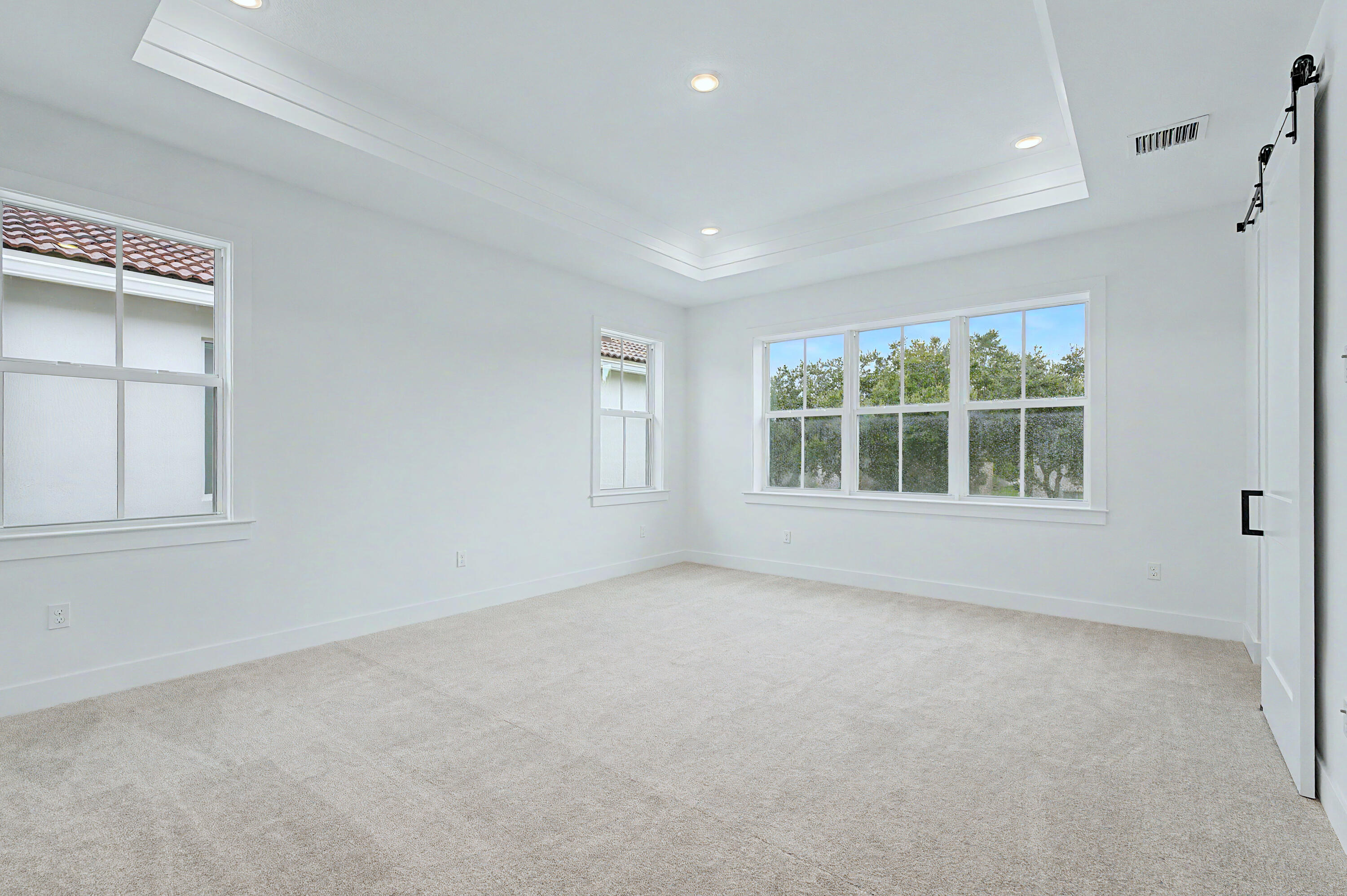 154 Parkside Way 14 Property Photo 27