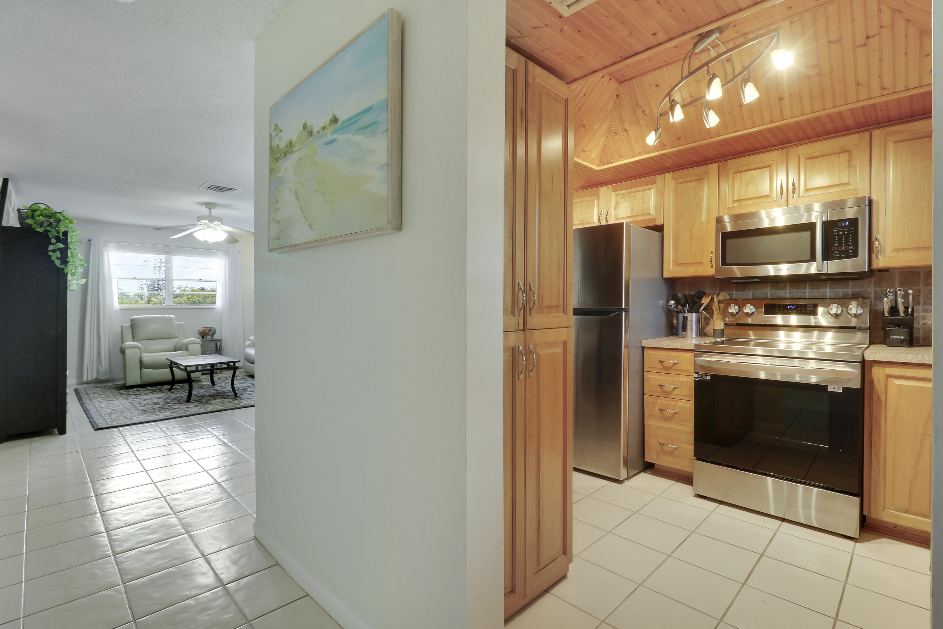 400 Fern Street 1c Property Photo 10