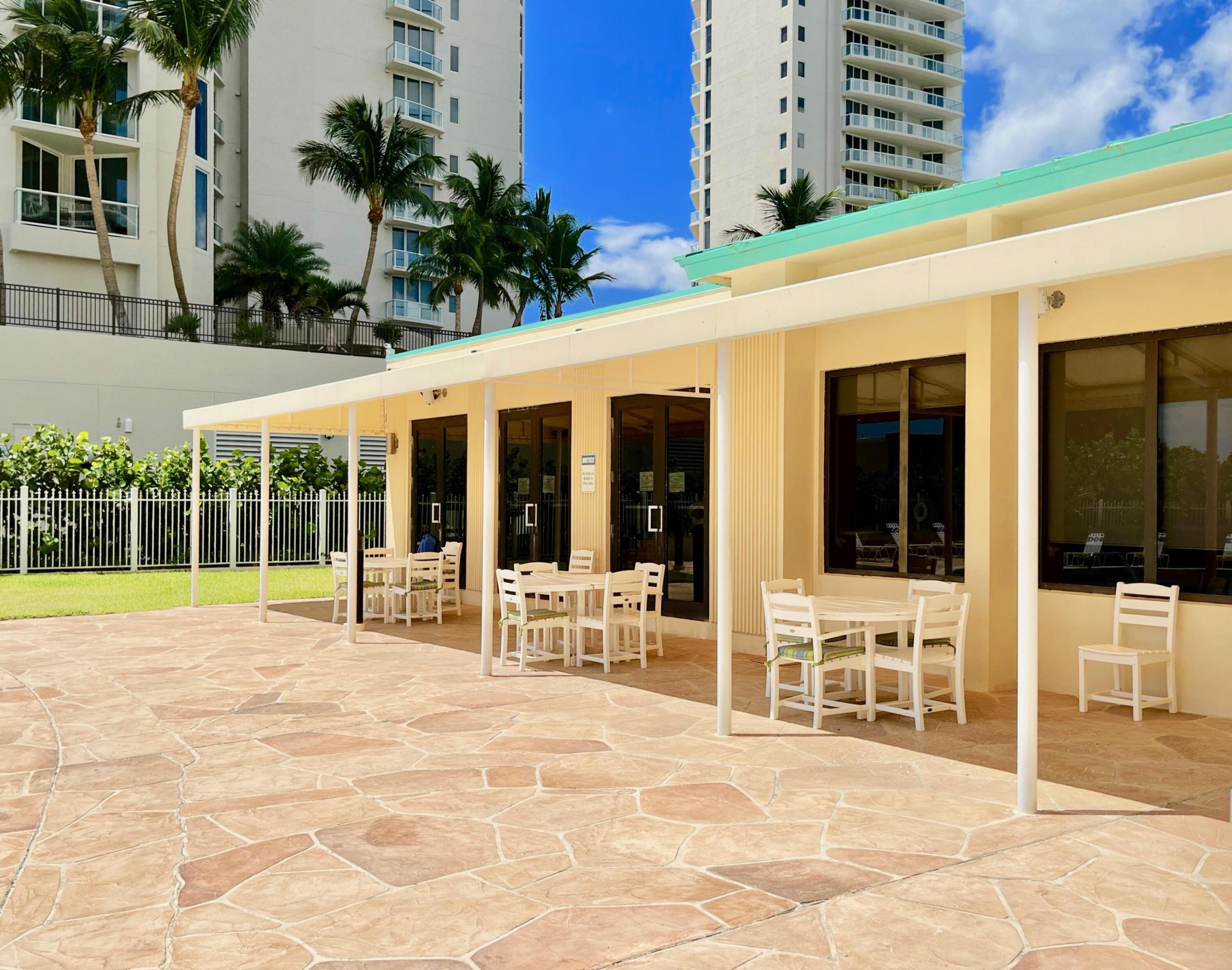 2800 N Ocean Drive A-16d Property Photo 26