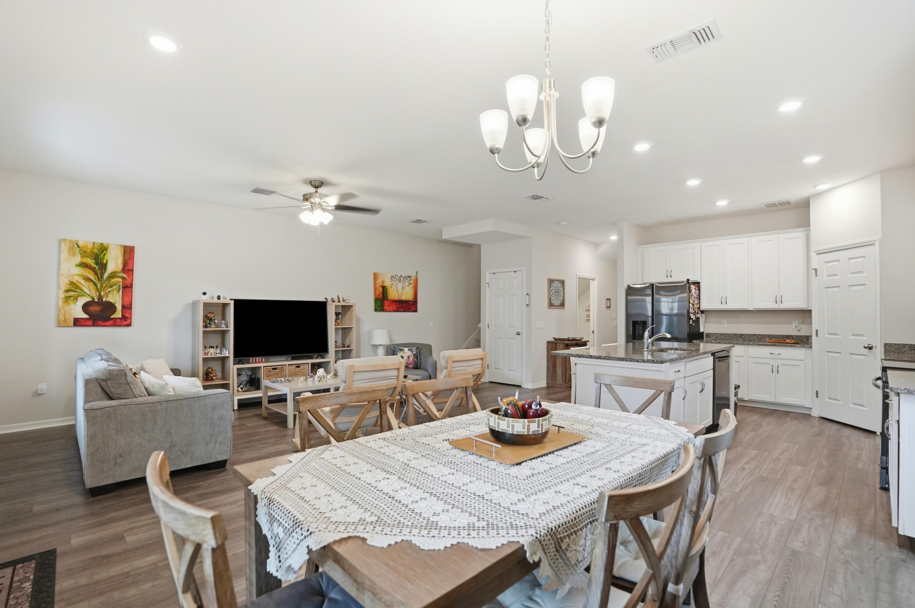 4997 Avalon Park Boulevard Property Photo 15