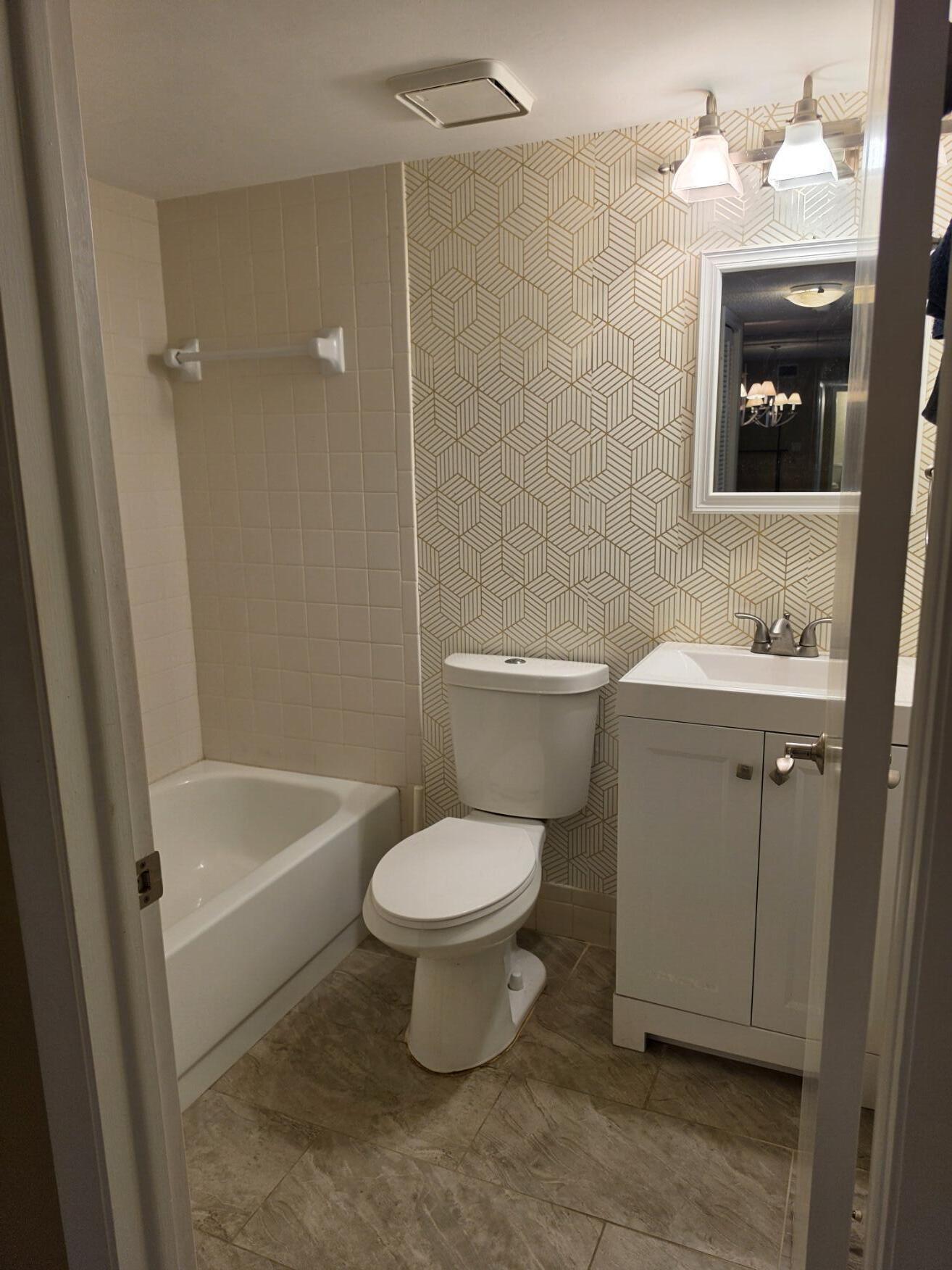 6090 N Sabal Palm Boulevard 209 Property Photo 10