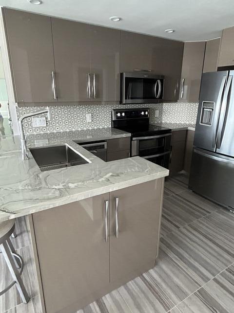 4050 N Ocean Drive N 1006 Property Photo 12