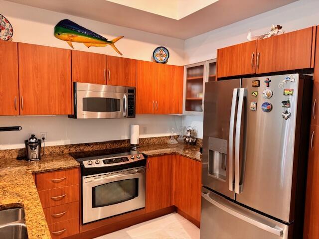 804 E Windward Way 103 Property Photo 15