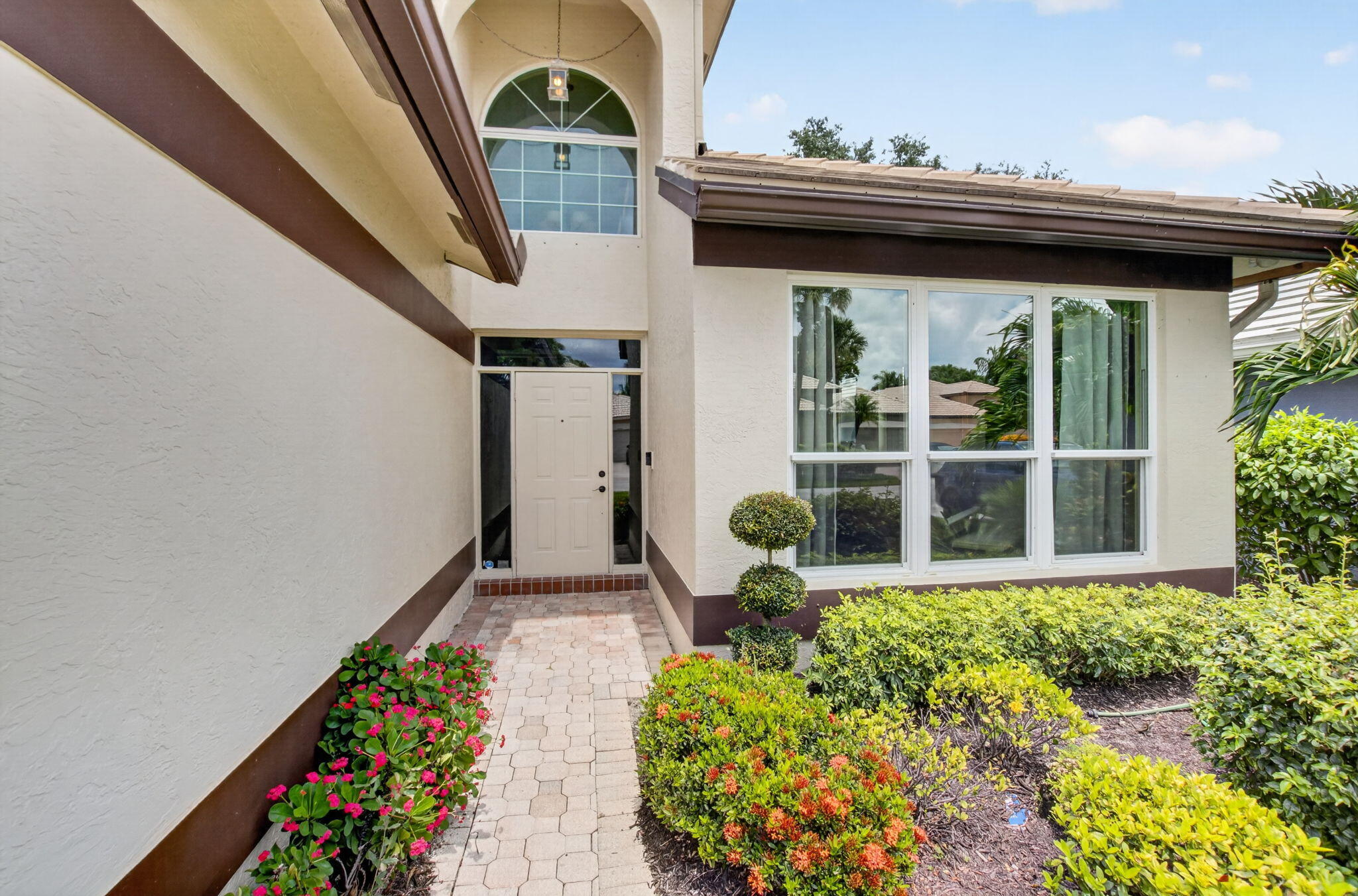 13494 Carrick Green Court Property Photo 5