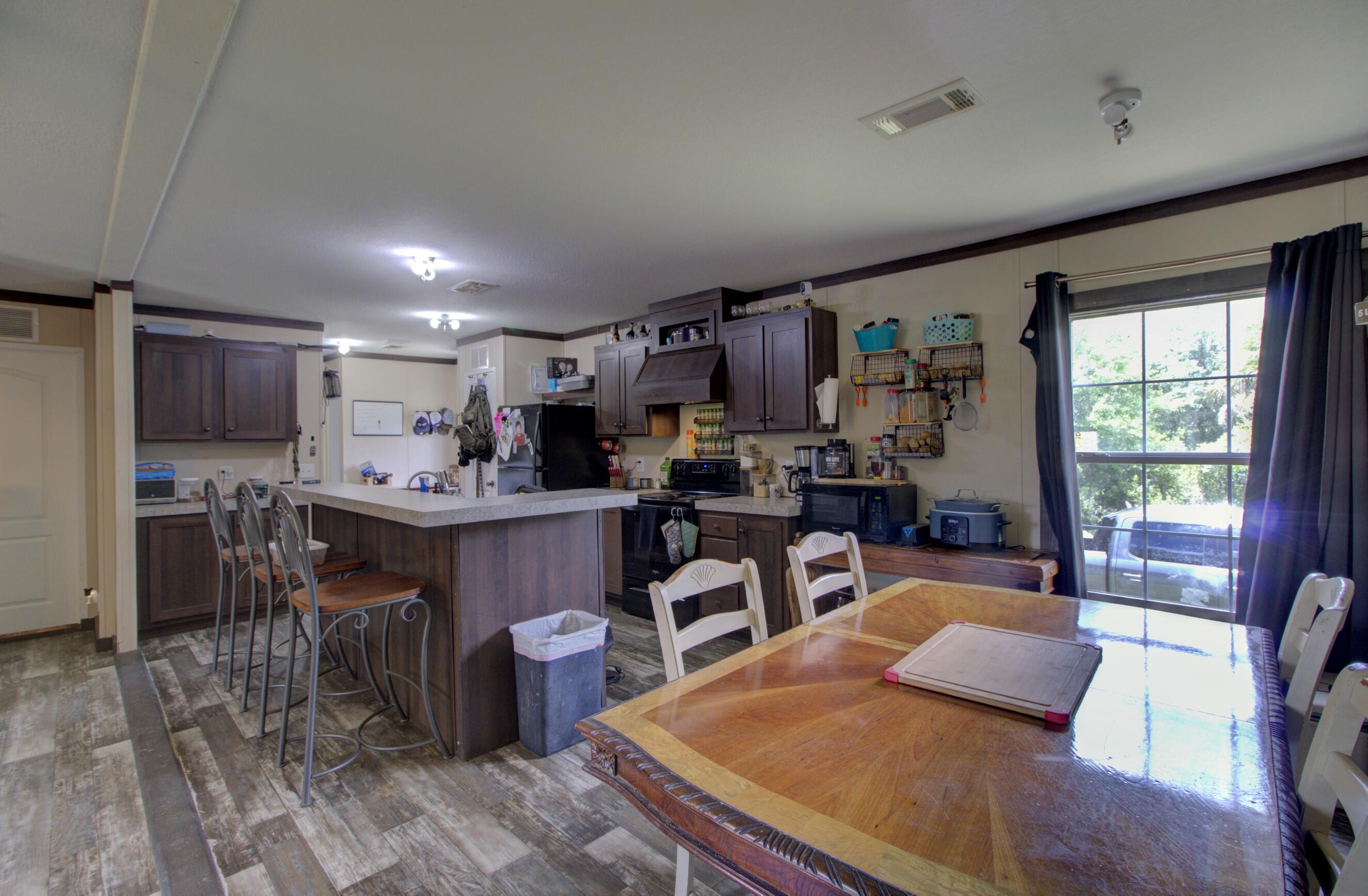 19212 Nw 280th Street Property Photo 9