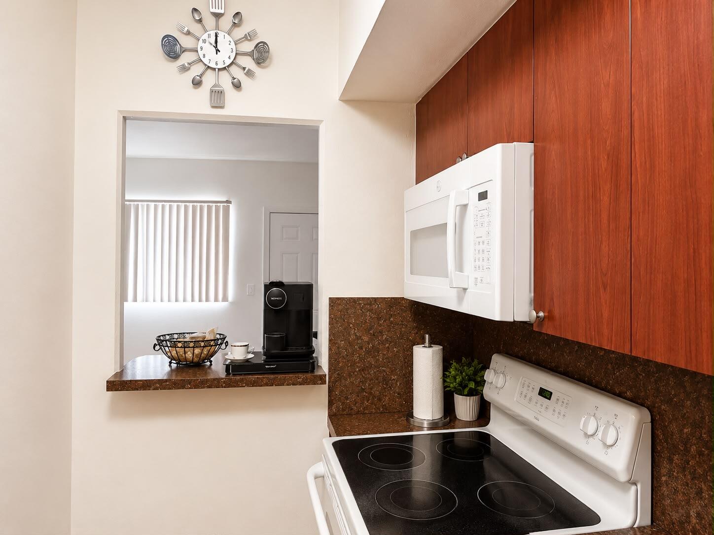 11 Sw 52nd Avenue 7b Property Photo 7