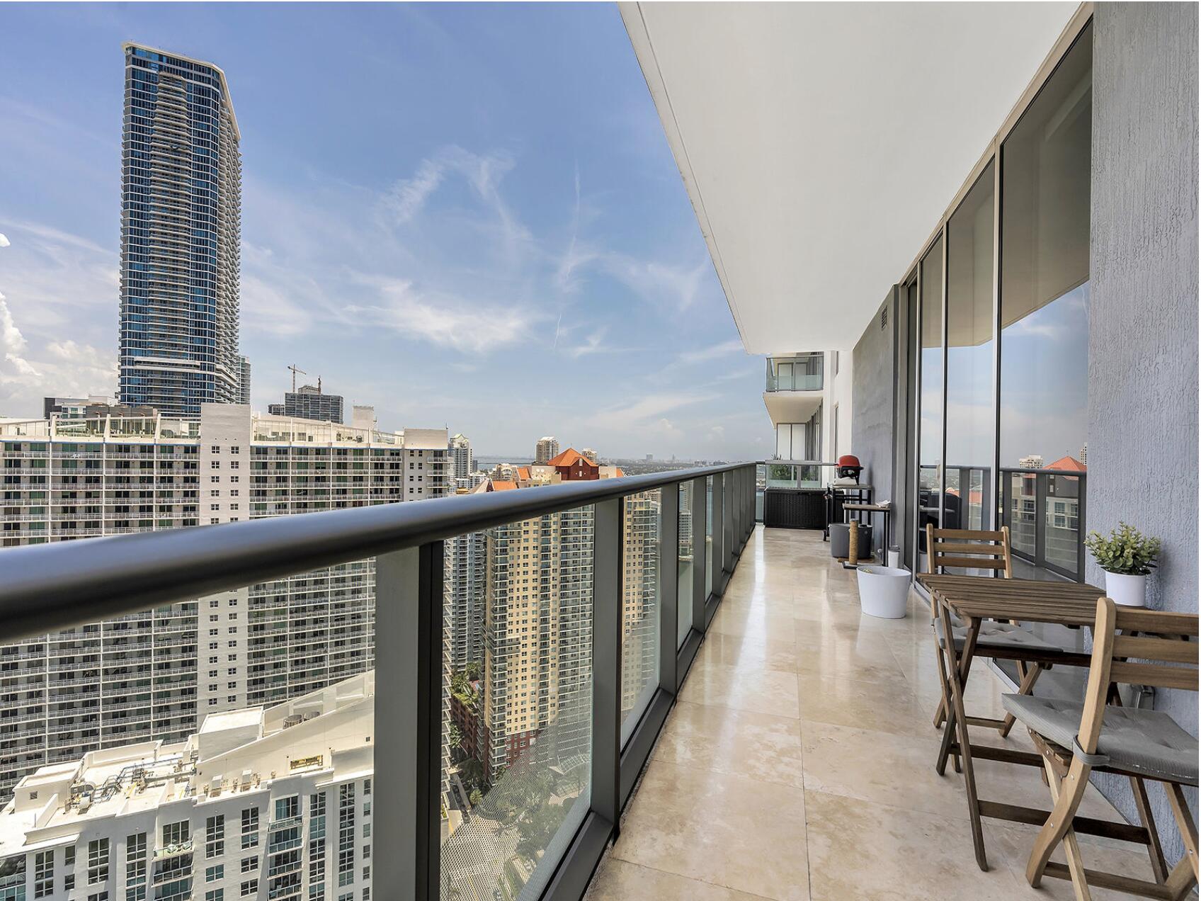 1300 Brickell Bay Drive 3900 Property Photo 8