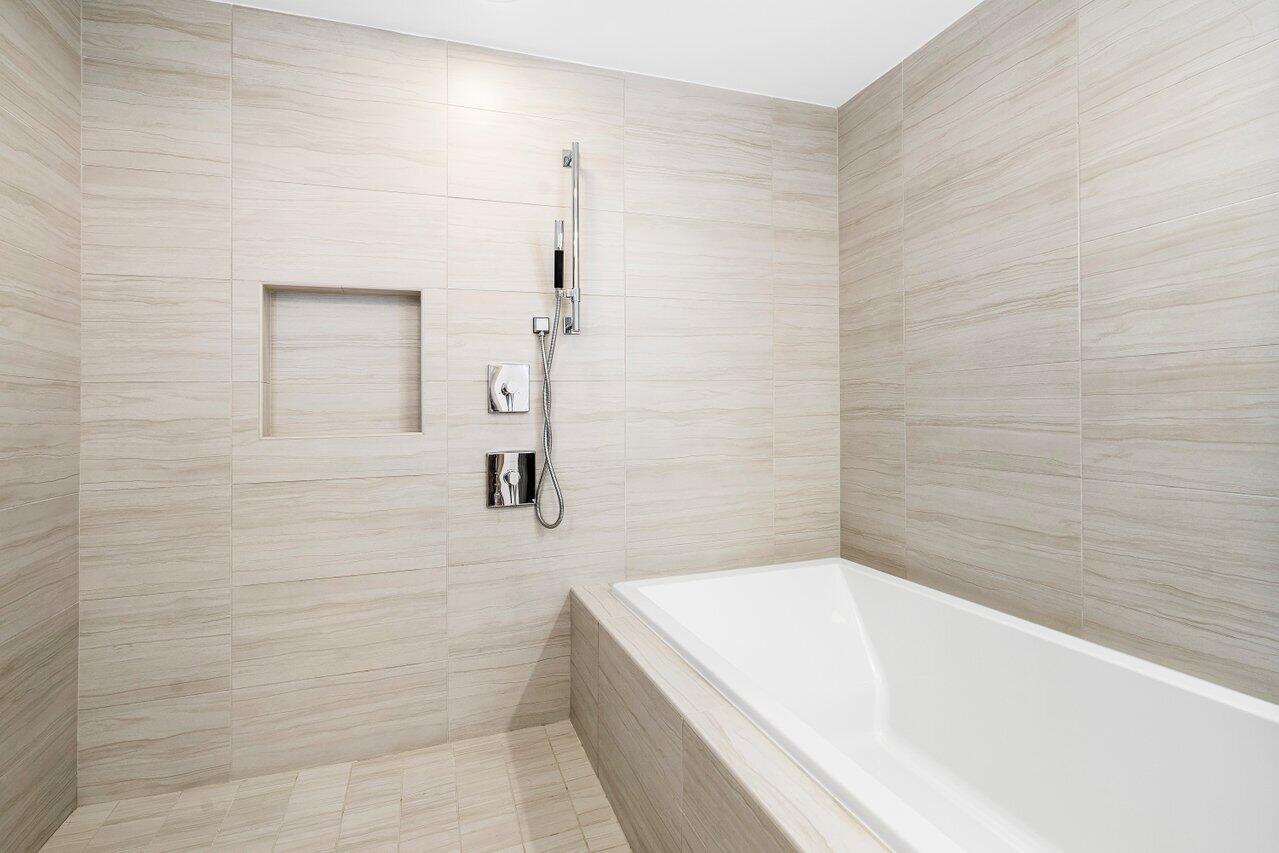 1180 N Federal Highway 707 Property Photo 17