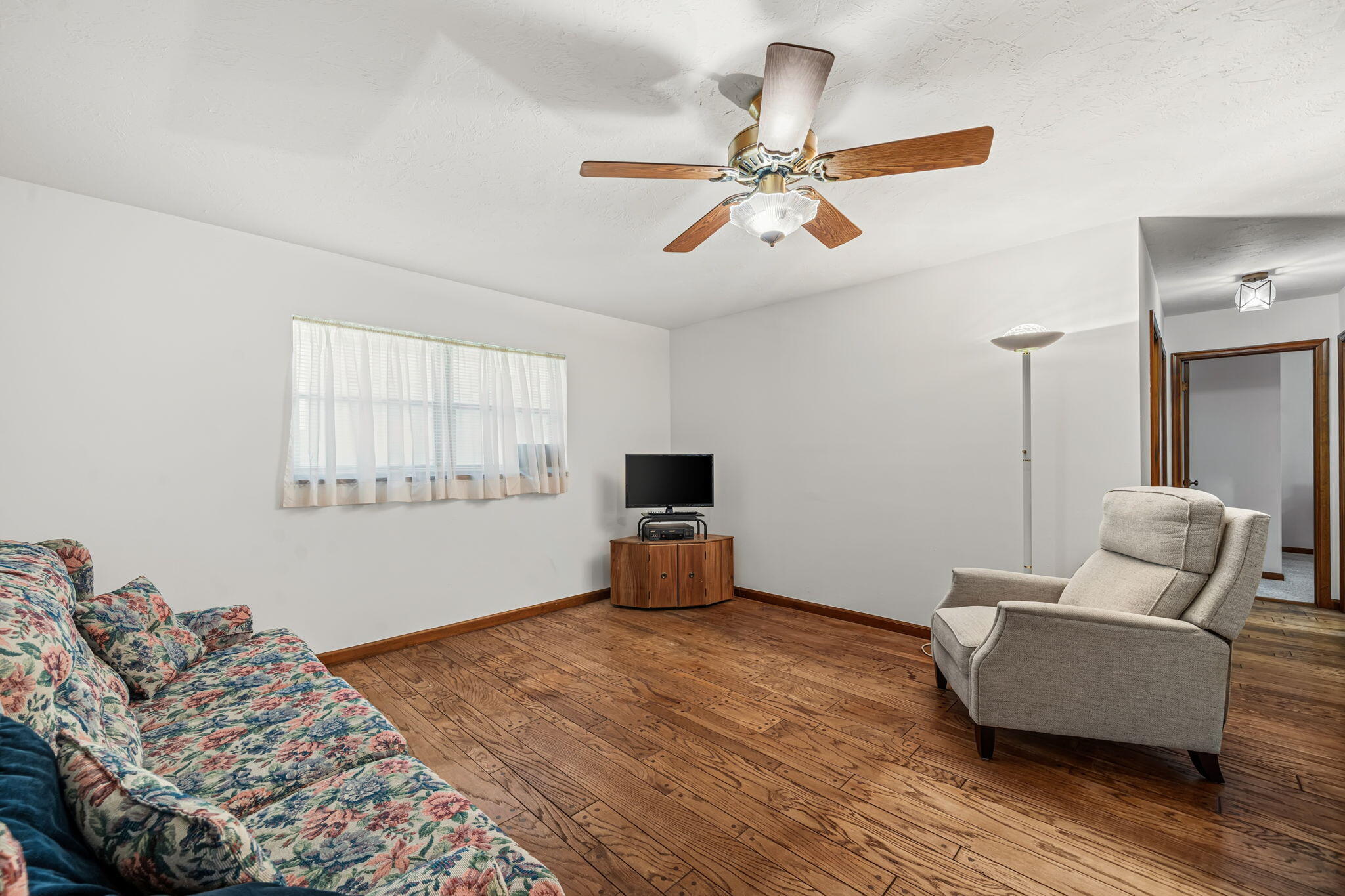 13132 56th Place N Property Photo 11