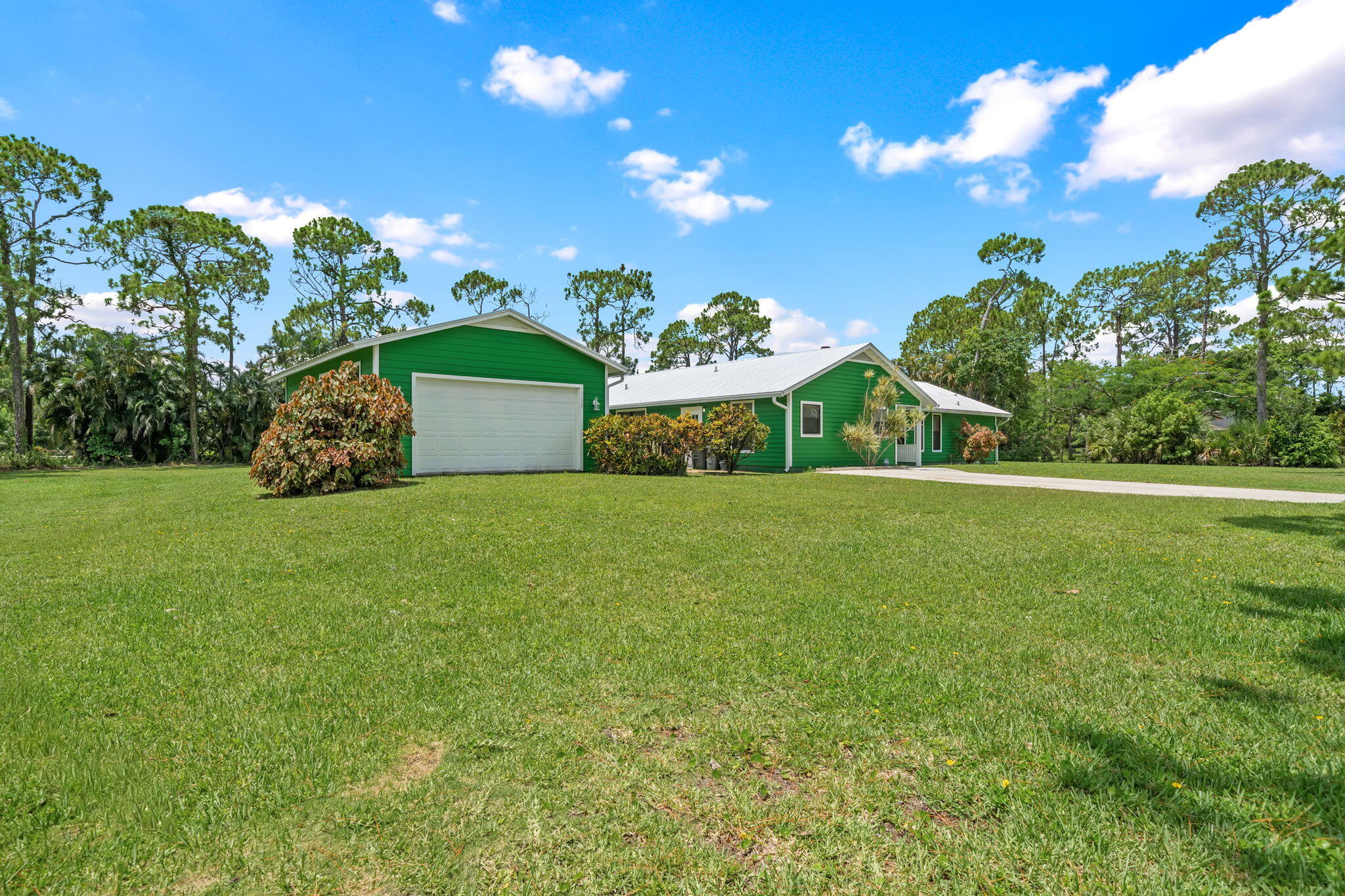 13132 56th Place N Property Photo 27