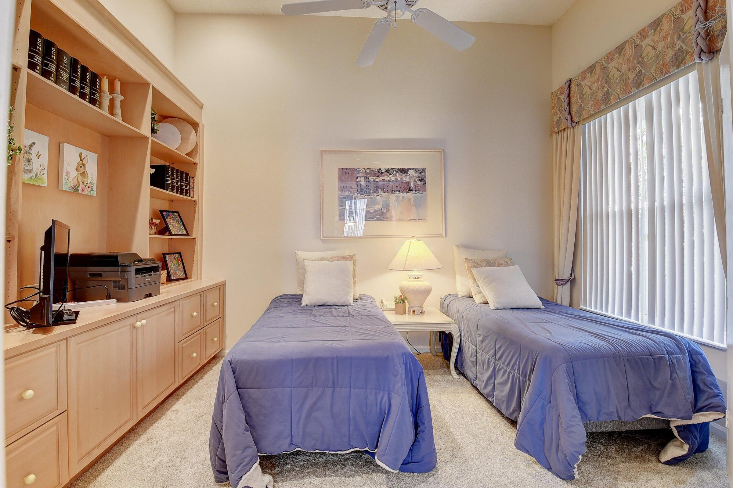 7725 Rockford Road Property Photo 19