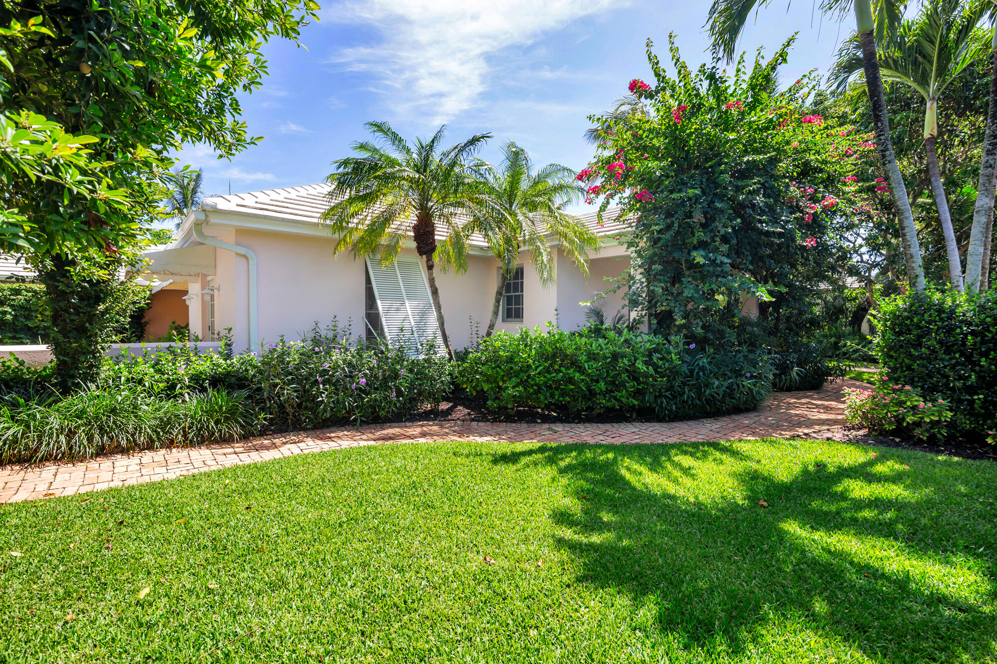243 Garden Road Property Photo 1