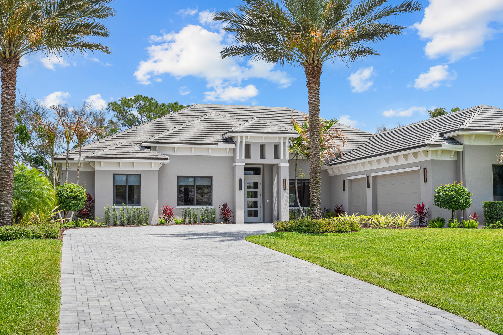 10475 Sw Lands End Place Property Photo 3