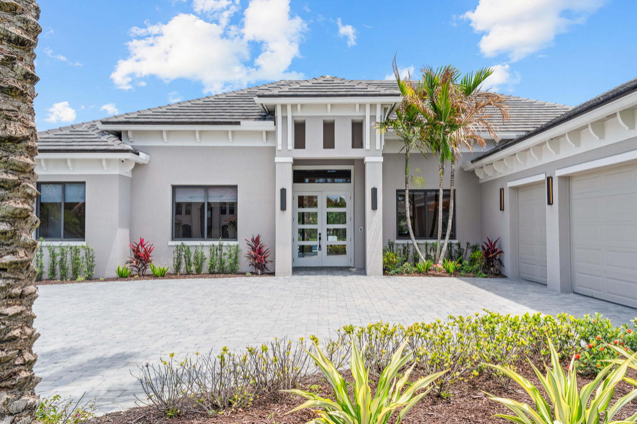 10475 Sw Lands End Place Property Photo 4
