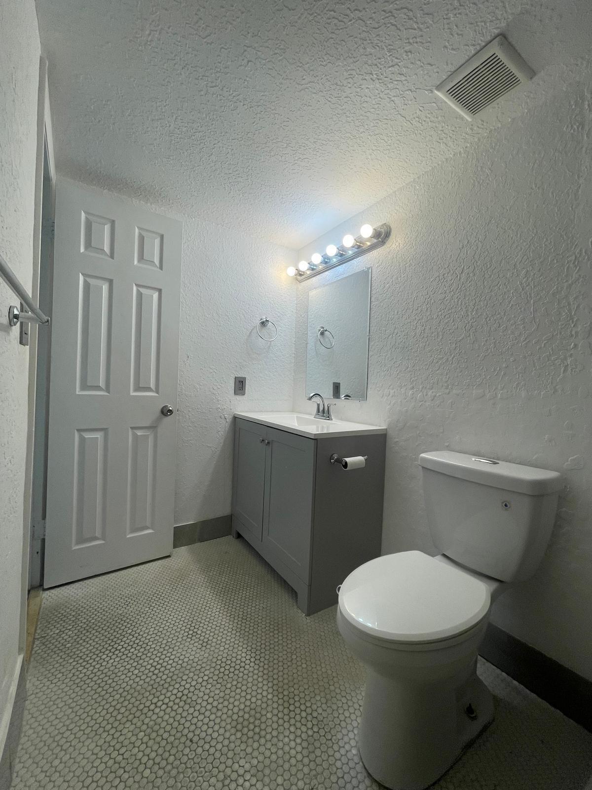 651 Nw 42nd Court 118 Property Photo 19