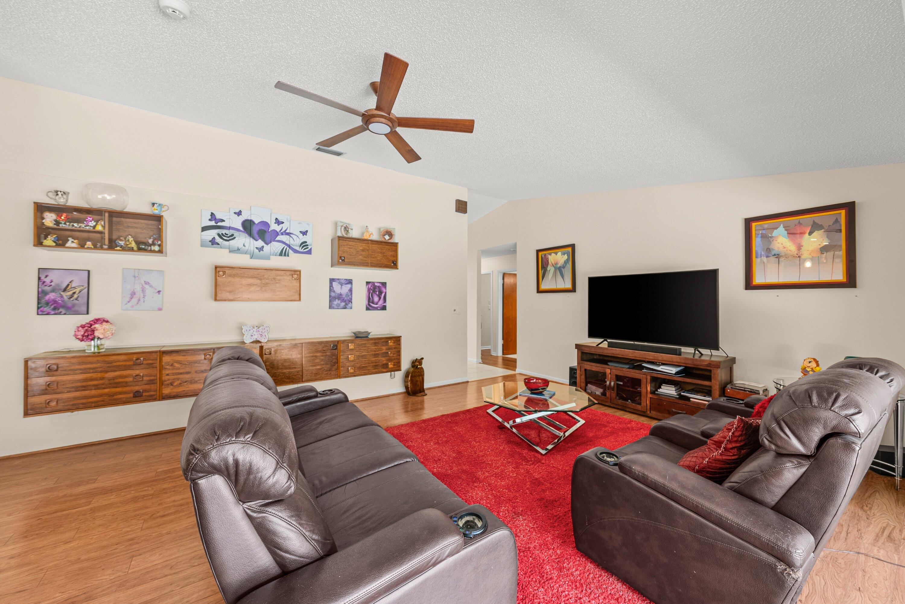 2493 Timbercreek Circle Nw Property Photo 8