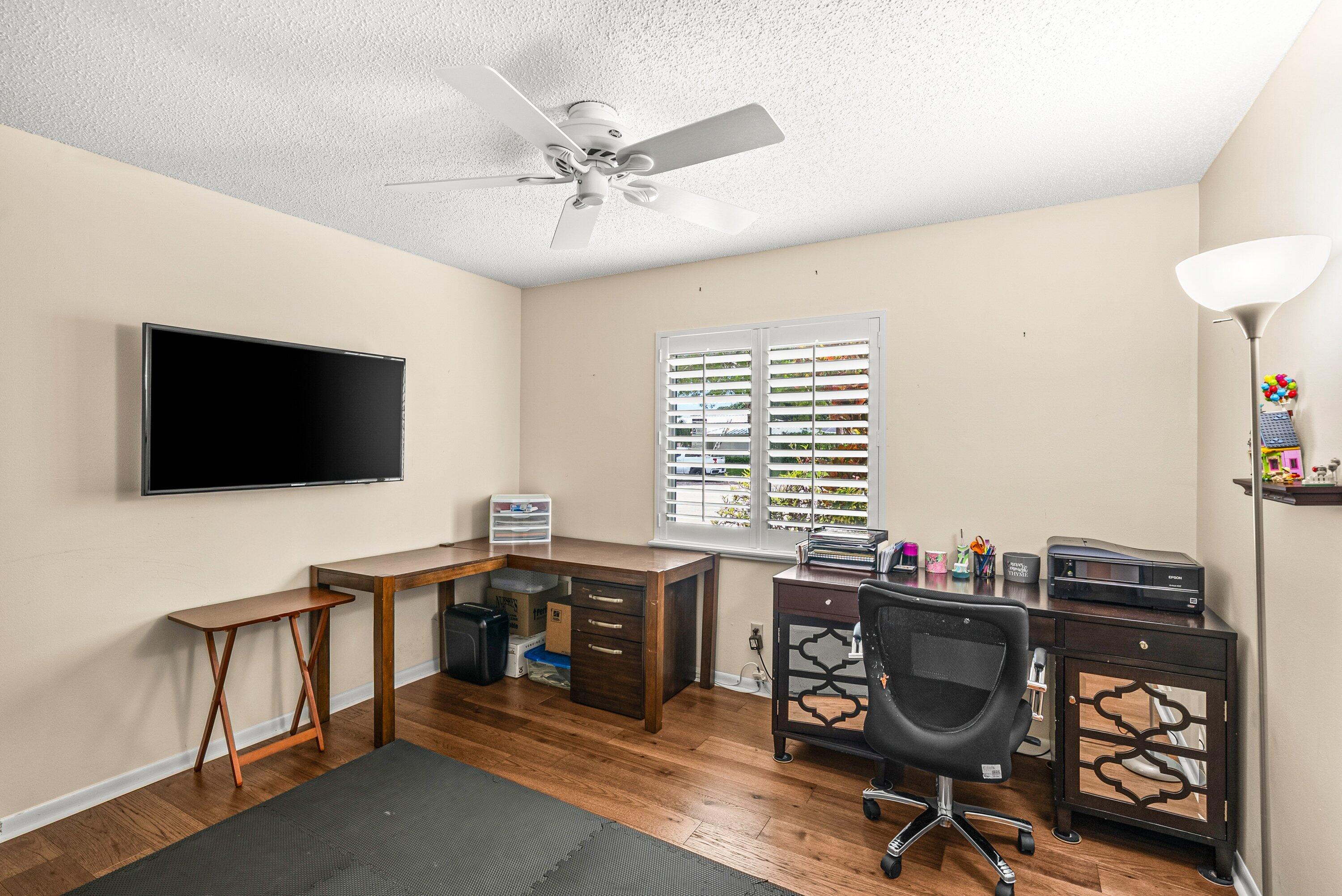 2493 Timbercreek Circle Nw Property Photo 14